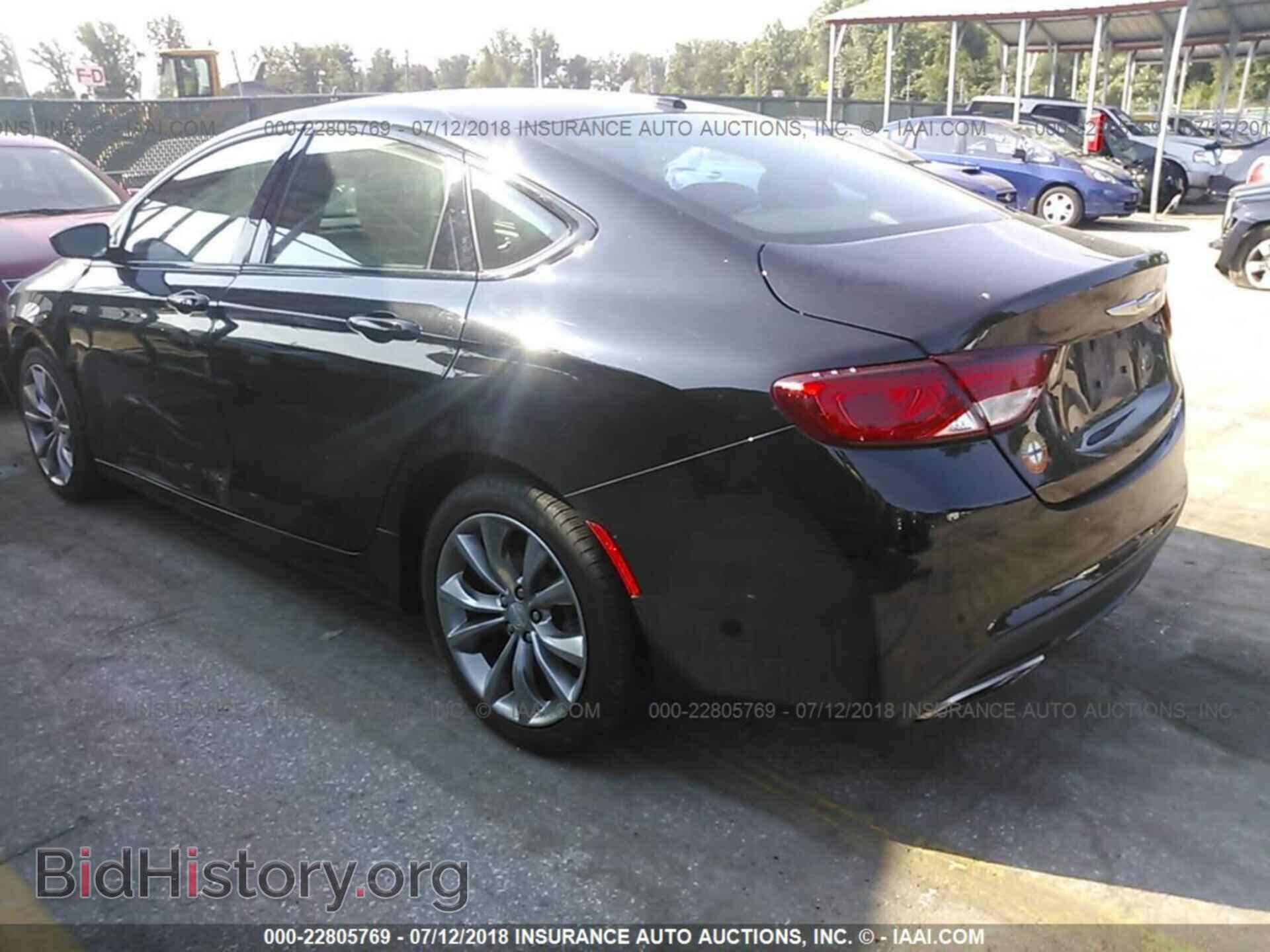 2015 Chrysler 200 - VIN: 1C3CCCBB2FN565063 - Photo 3
