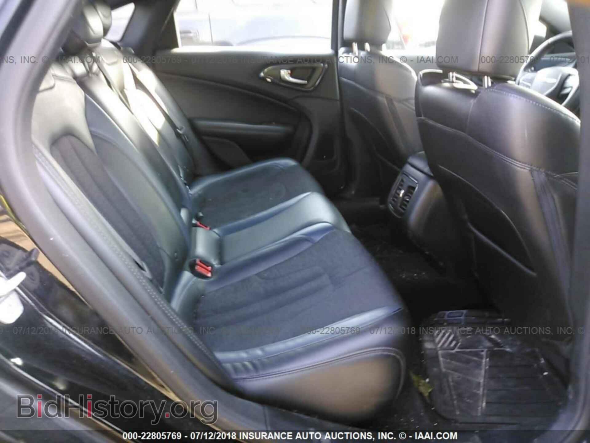 2015 Chrysler 200 - VIN: 1C3CCCBB2FN565063 - Photo 8