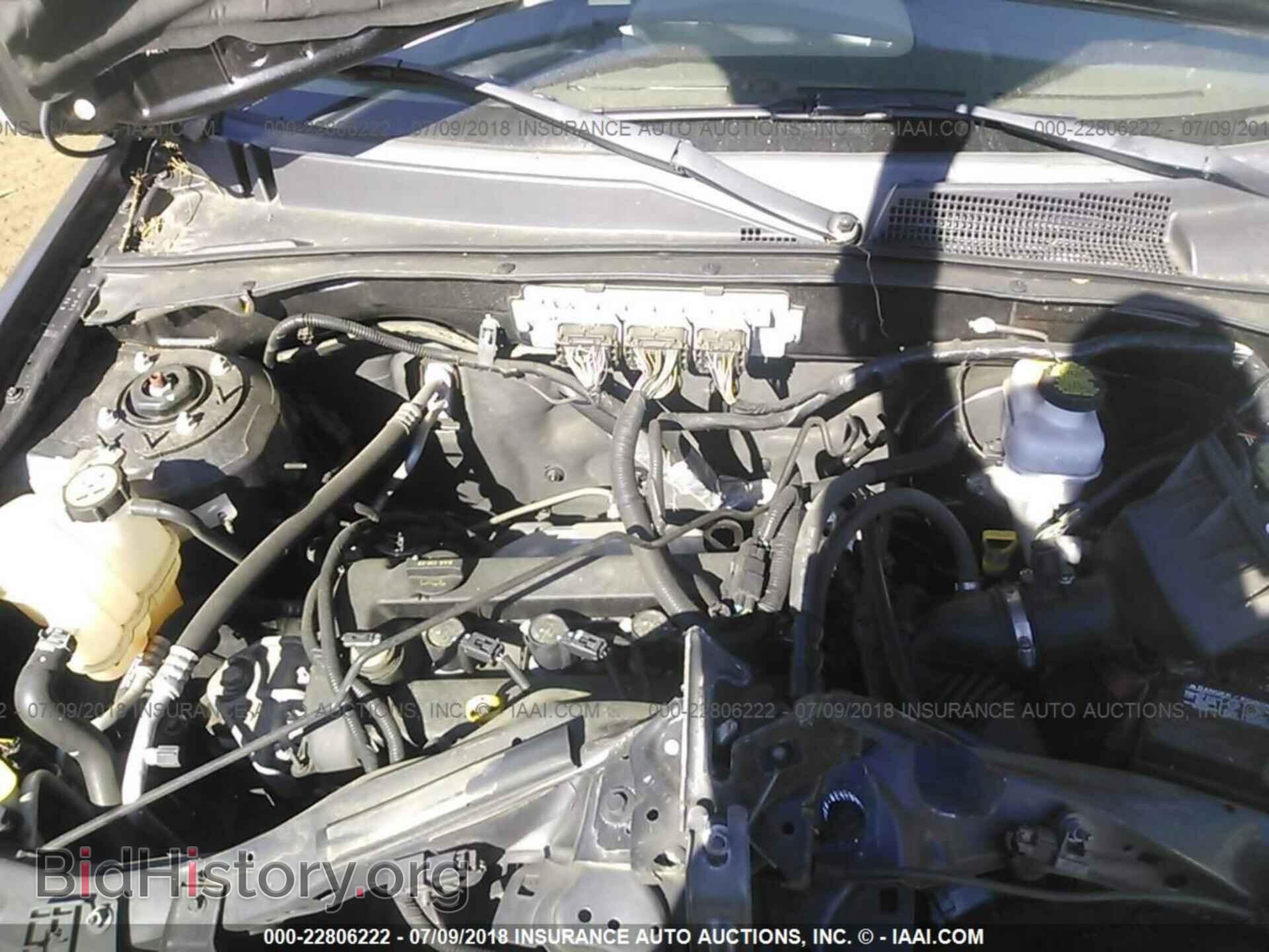 2011 Ford Escape - VIN: 1FMCU0D71BKC31467 - Photo 10