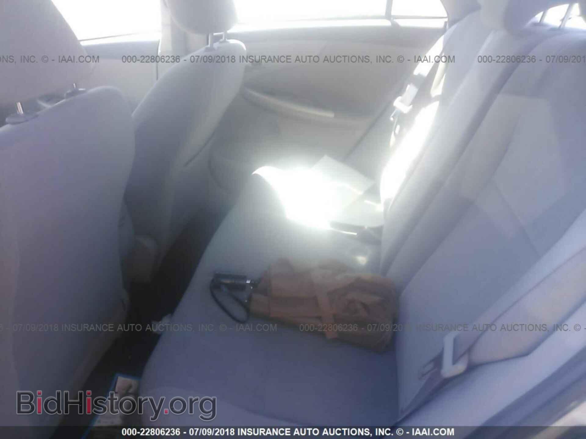 2011 Toyota Corolla - VIN: 2T1BU4EEXBC720035 - Фото 8
