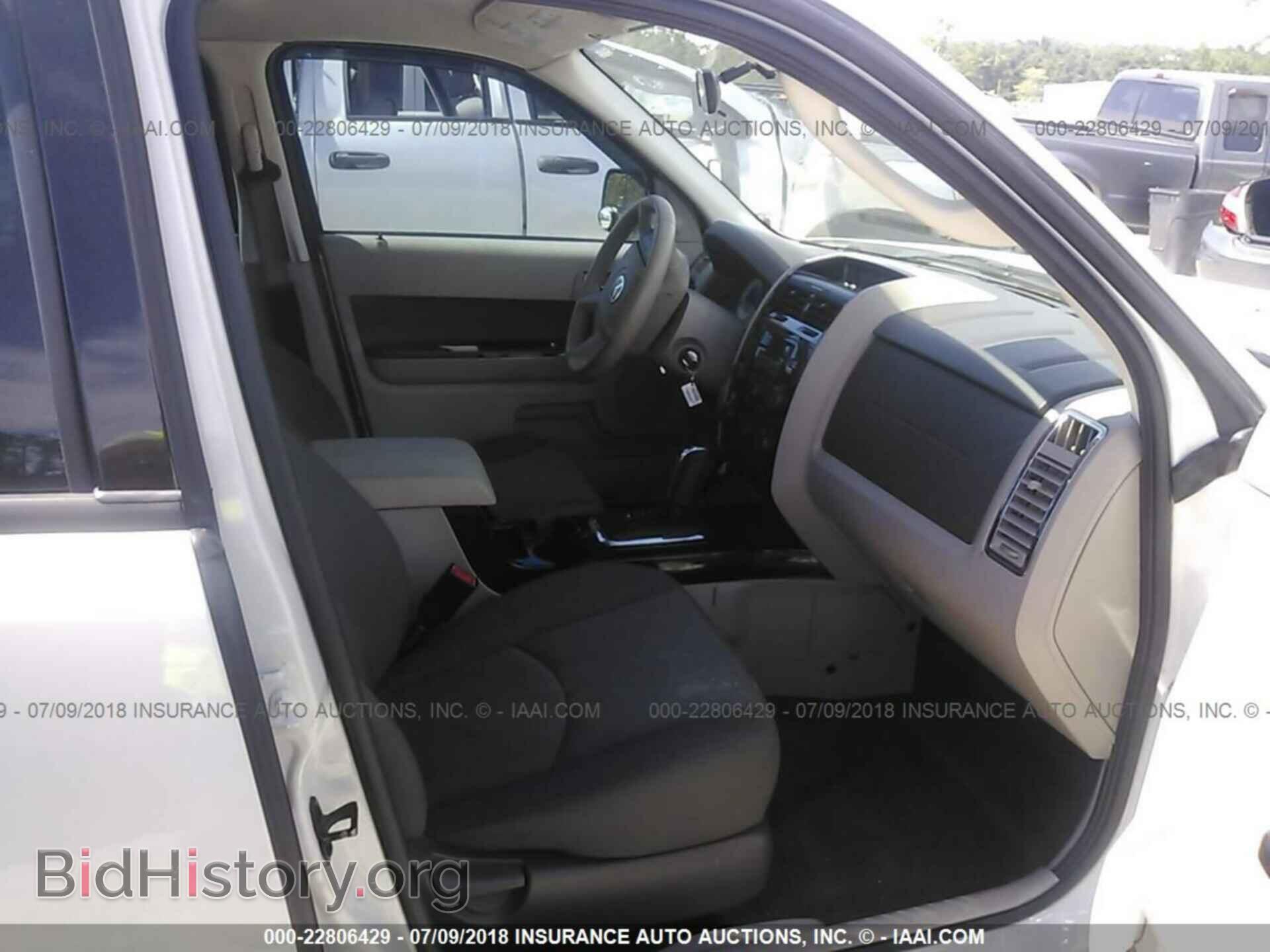 2011 Mazda Tribute - VIN: 4F2CY0C75BKM02635 - Фото 5
