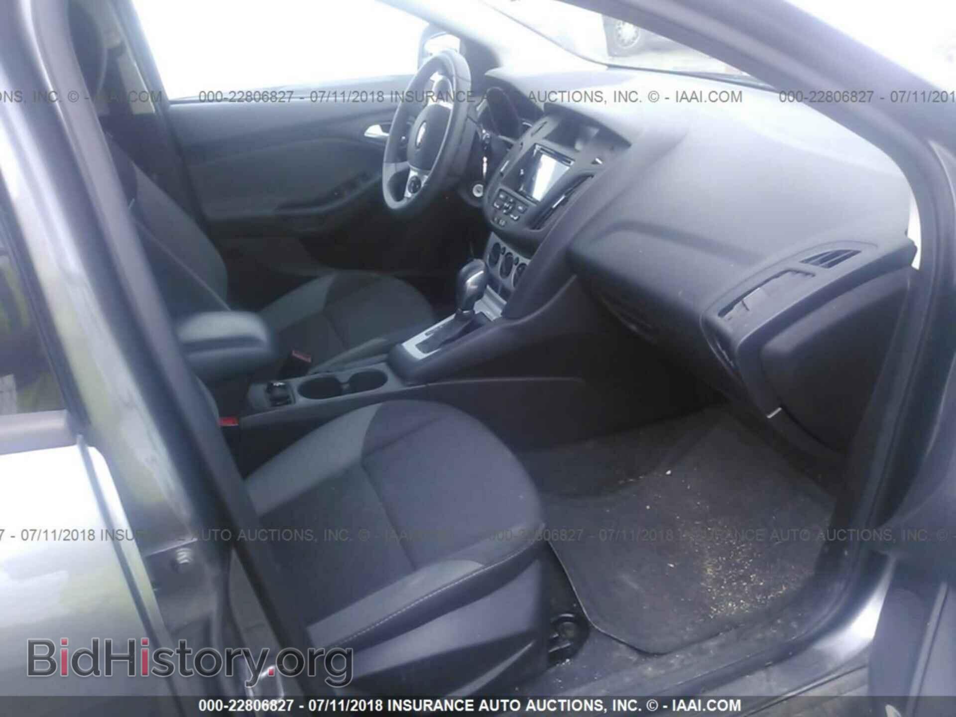 2014 Ford Focus - VIN: 1FADP3K21EL158274 - Photo 5
