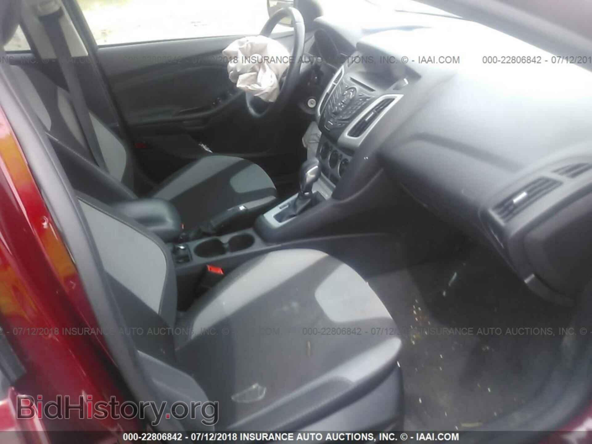 2014 Ford Focus - VIN: 1FADP3F29EL382385 - Фото 5