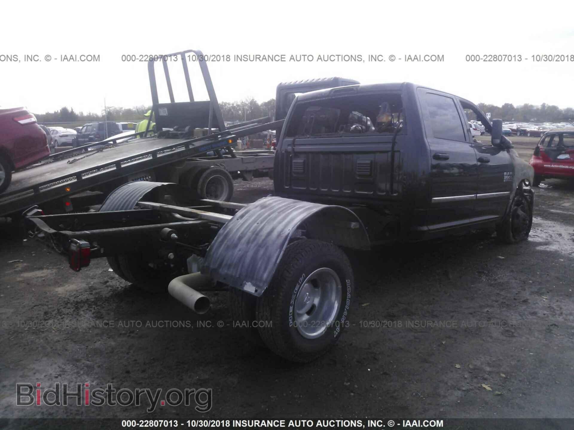 2017 Ram 3500 - VIN: 3C7WRTCL1HG597788 - Фото 4