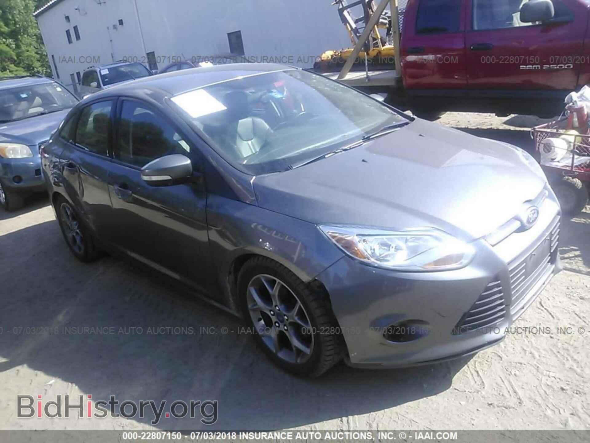 Photo 1FADP3F27EL221145 - Ford Focus 2014