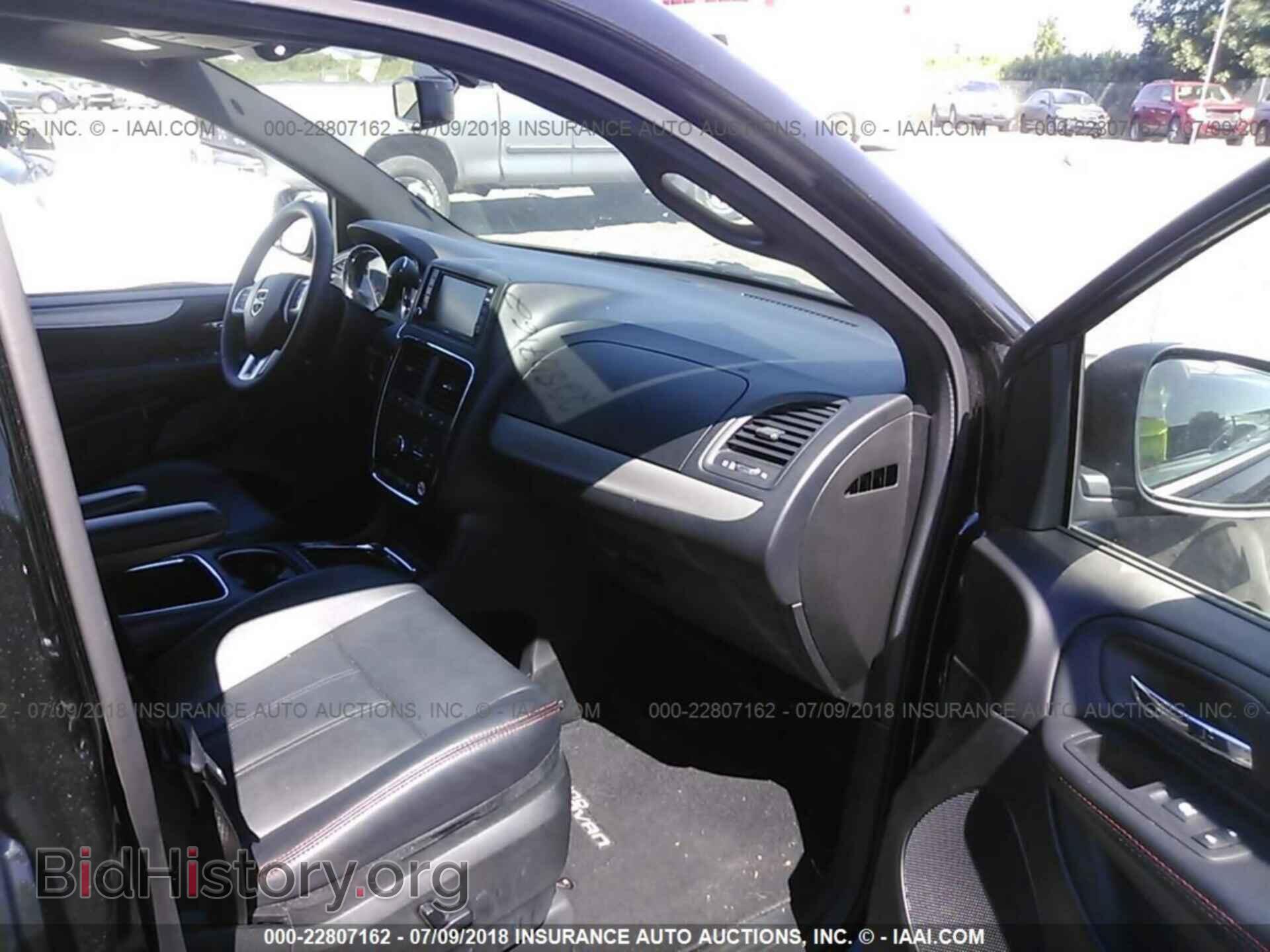 2017 Dodge Grand caravan - VIN: 2C4RDGEGXHR824941 - Фото 5