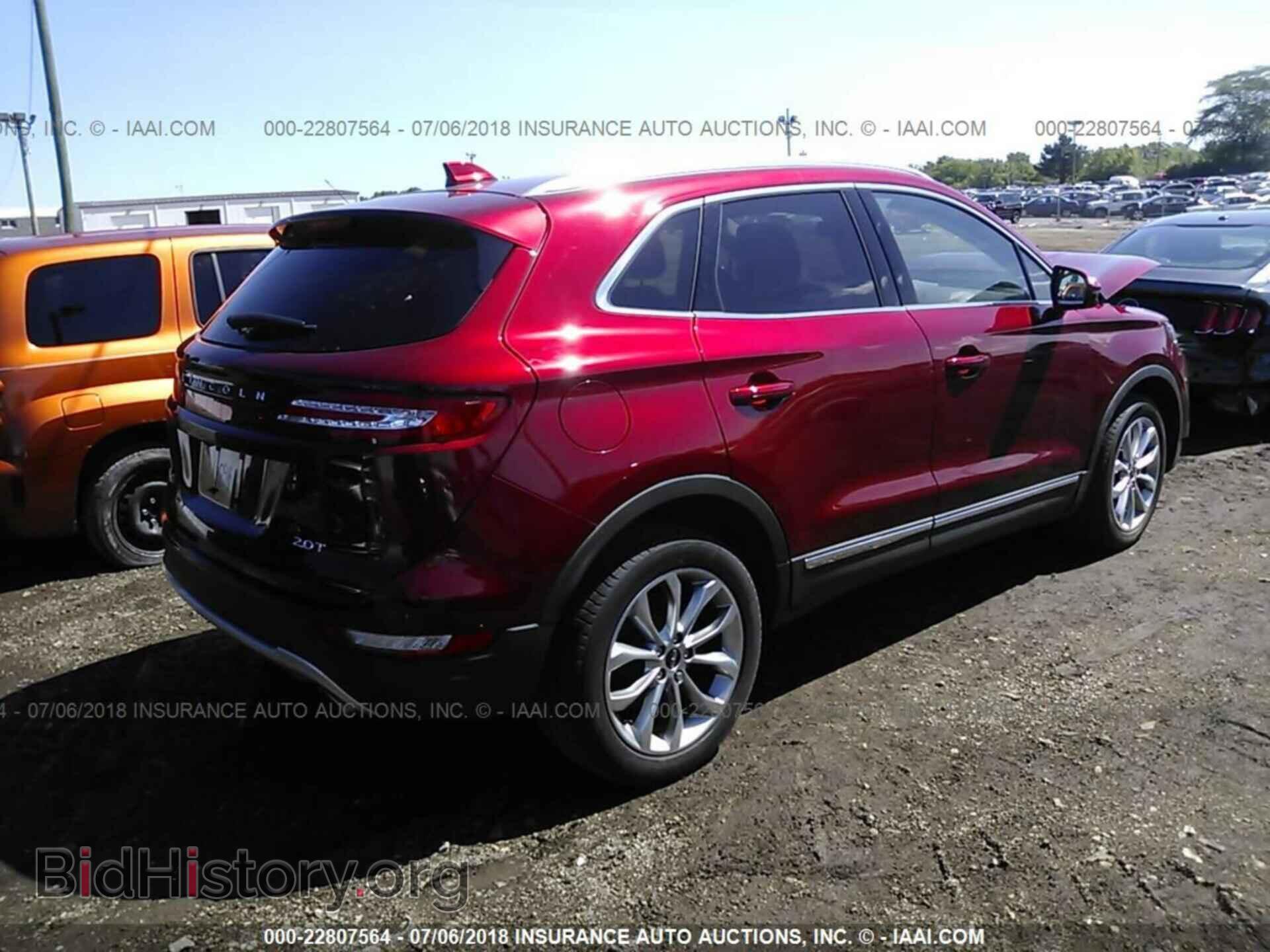 2017 Lincoln Mkc - VIN: 5LMCJ2C97HUL00096 - Photo 4