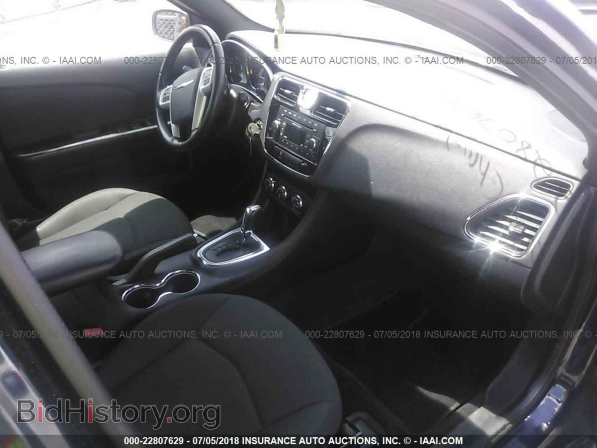 2012 Chrysler 200 - VIN: 1C3CCBBB4CN170517 - Фото 5