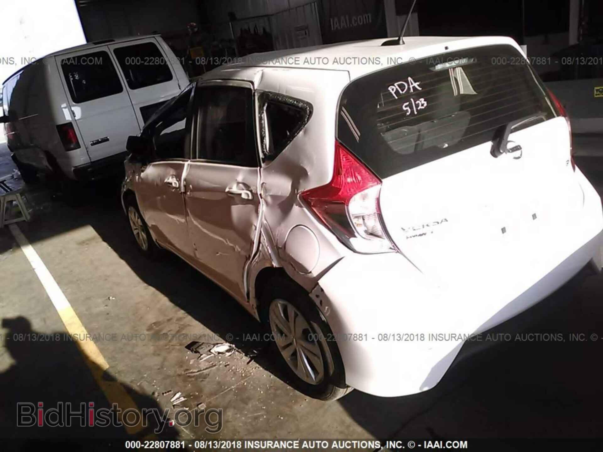 2017 Nissan Versa note - VIN: 3N1CE2CP6HL367120 - Photo 3