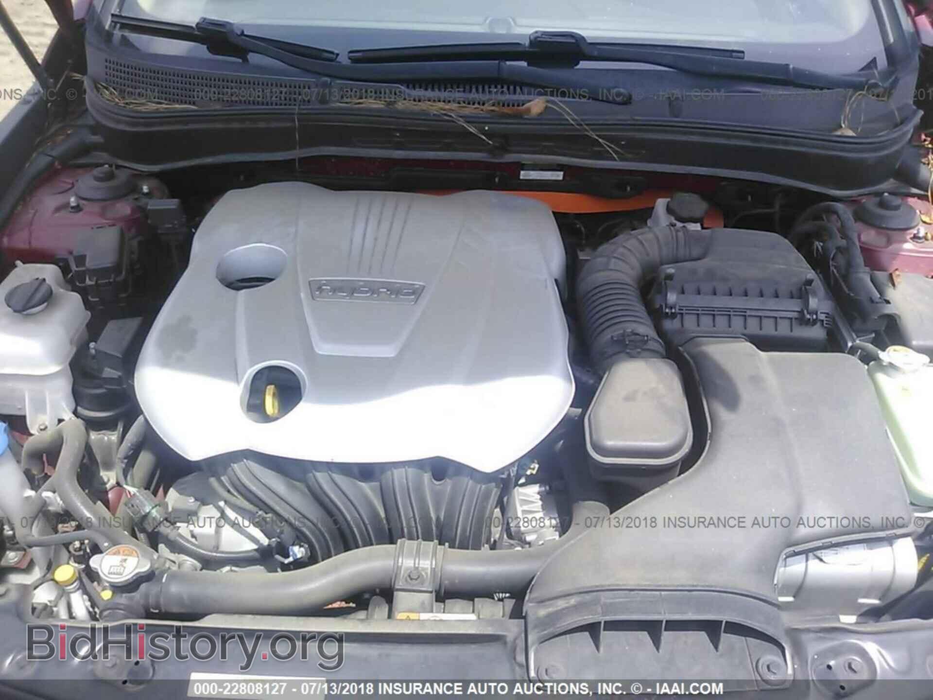2012 Hyundai Sonata - VIN: KMHEC4A46CA037375 - Фото 10