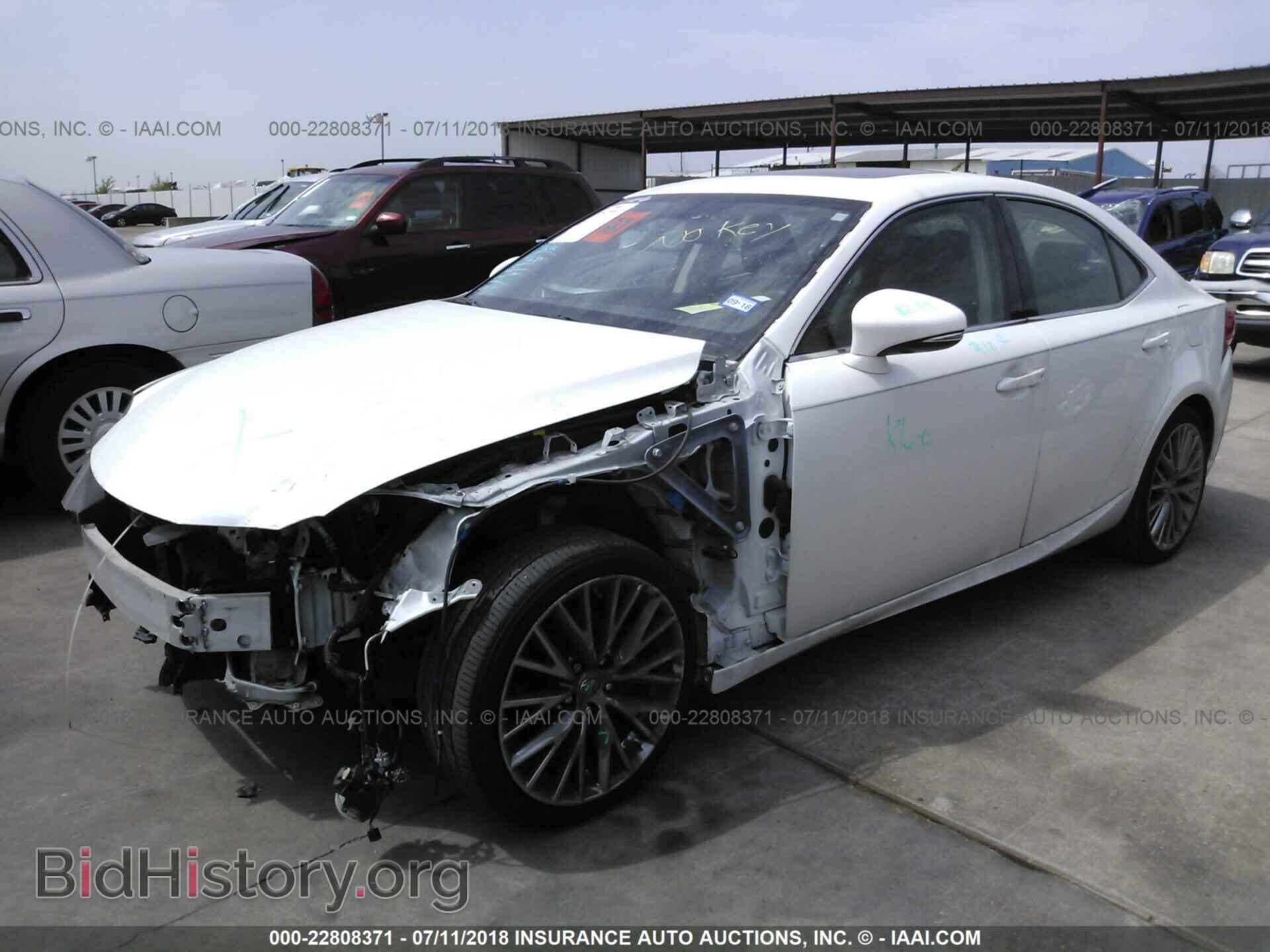 2014 Lexus Is - VIN: JTHBF1D23E5012080 - Photo 2