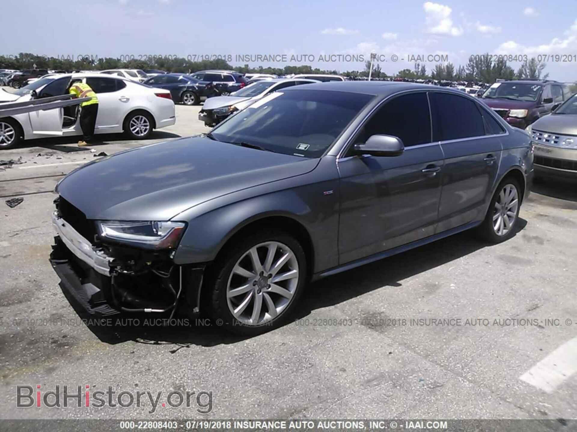 2014 Audi A4 - VIN: WAUBFAFL2EA075103 - Фото 2