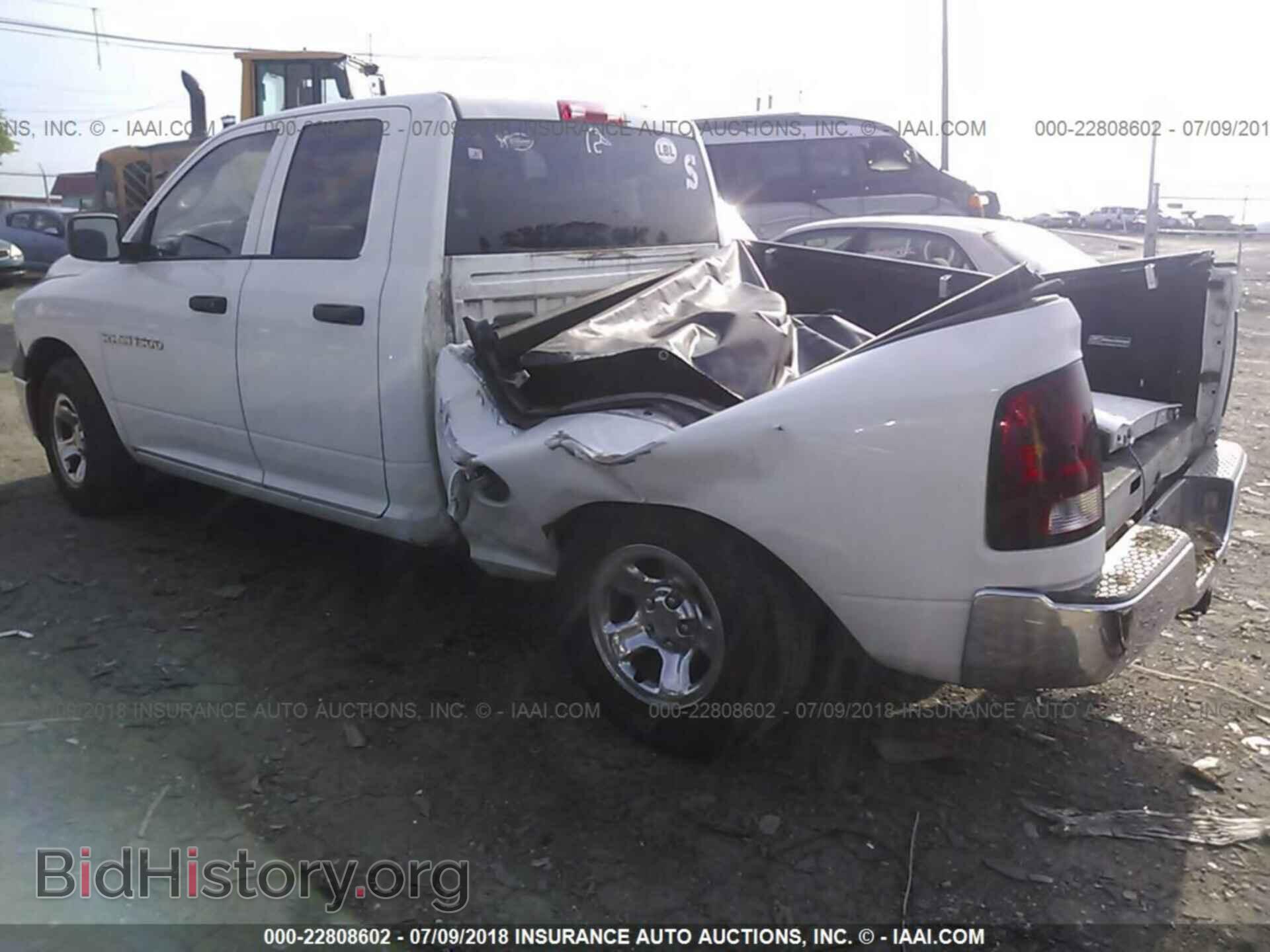 2011 Dodge Ram 1500 - VIN: 1D7RB1GK4BS515224 - Фото 3