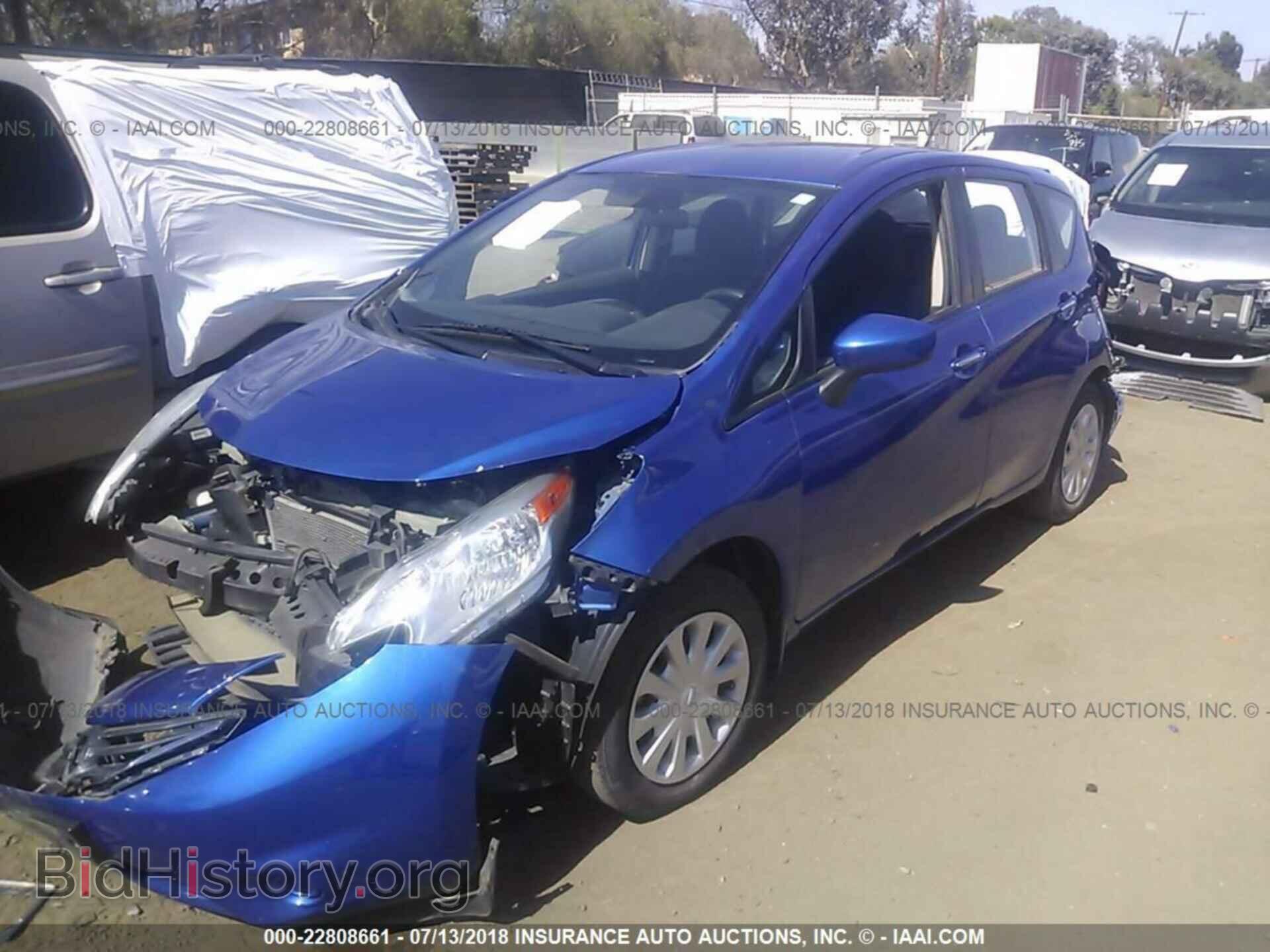 2015 Nissan Versa note - VIN: 3N1CE2CP3FL441753 - Фото 2