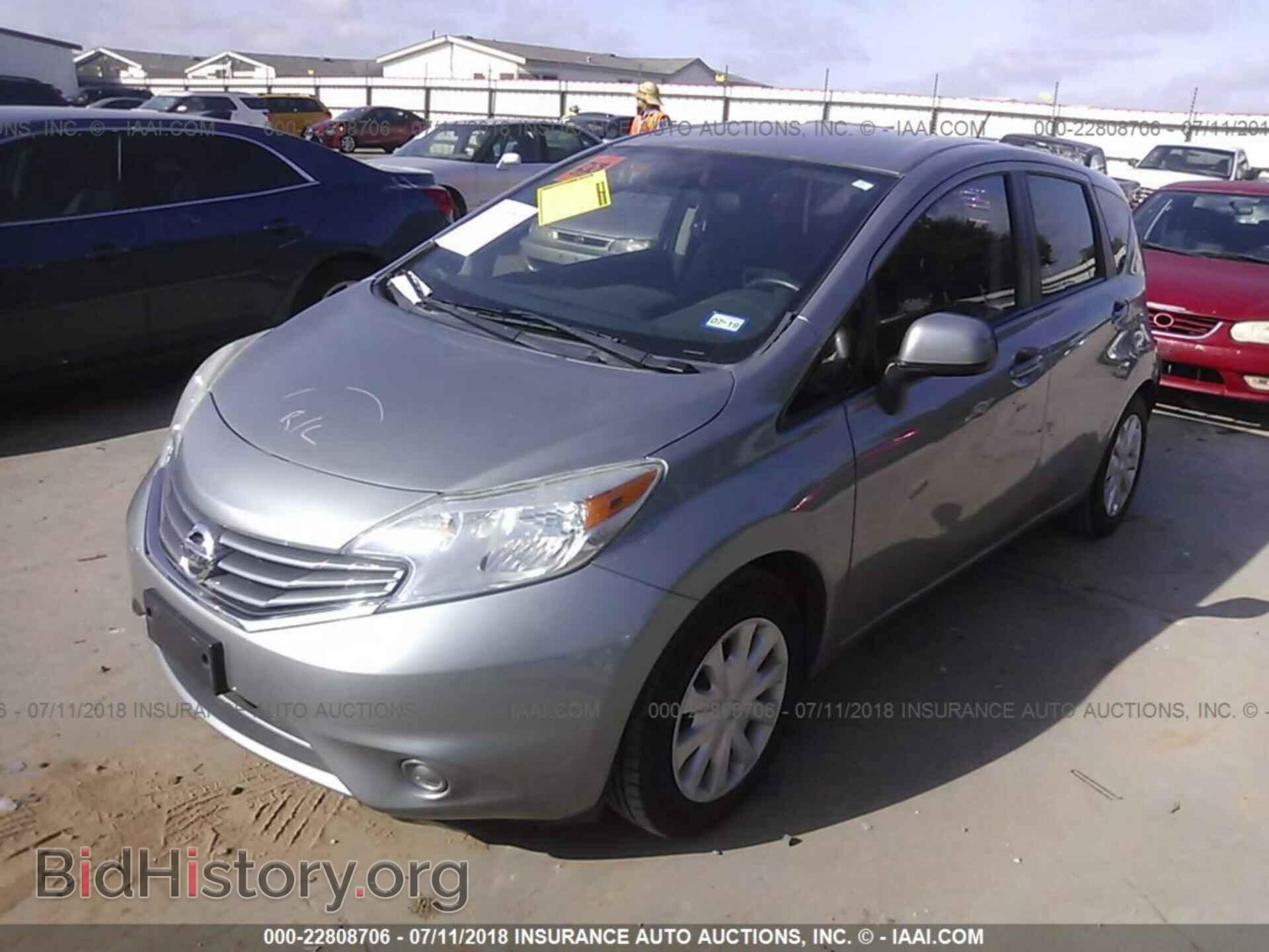 2014 Nissan Versa note - VIN: 3N1CE2CP4EL397373 - Фото 2