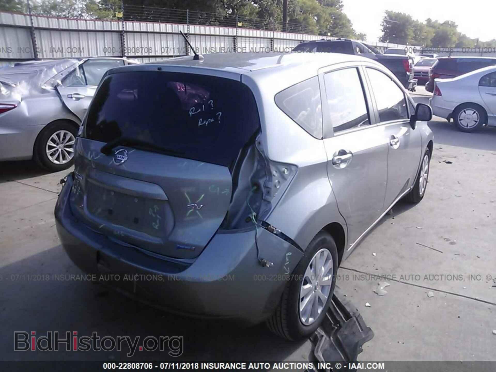 2014 Nissan Versa note - VIN: 3N1CE2CP4EL397373 - Фото 4