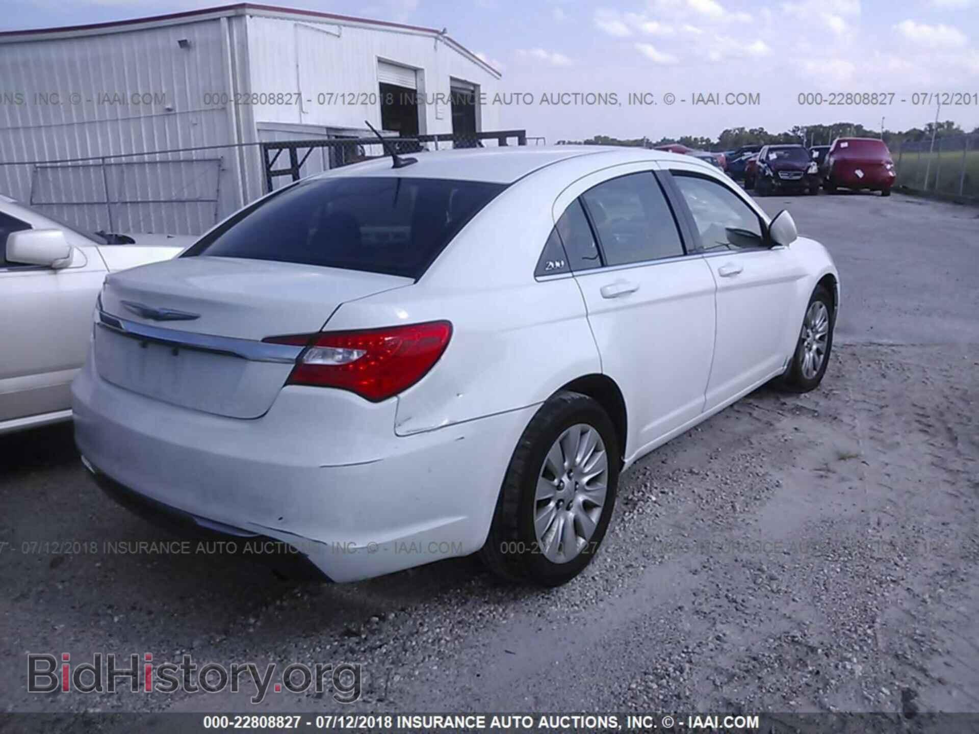 2012 Chrysler 200 - VIN: 1C3CCBAB1CN292611 - Фото 4