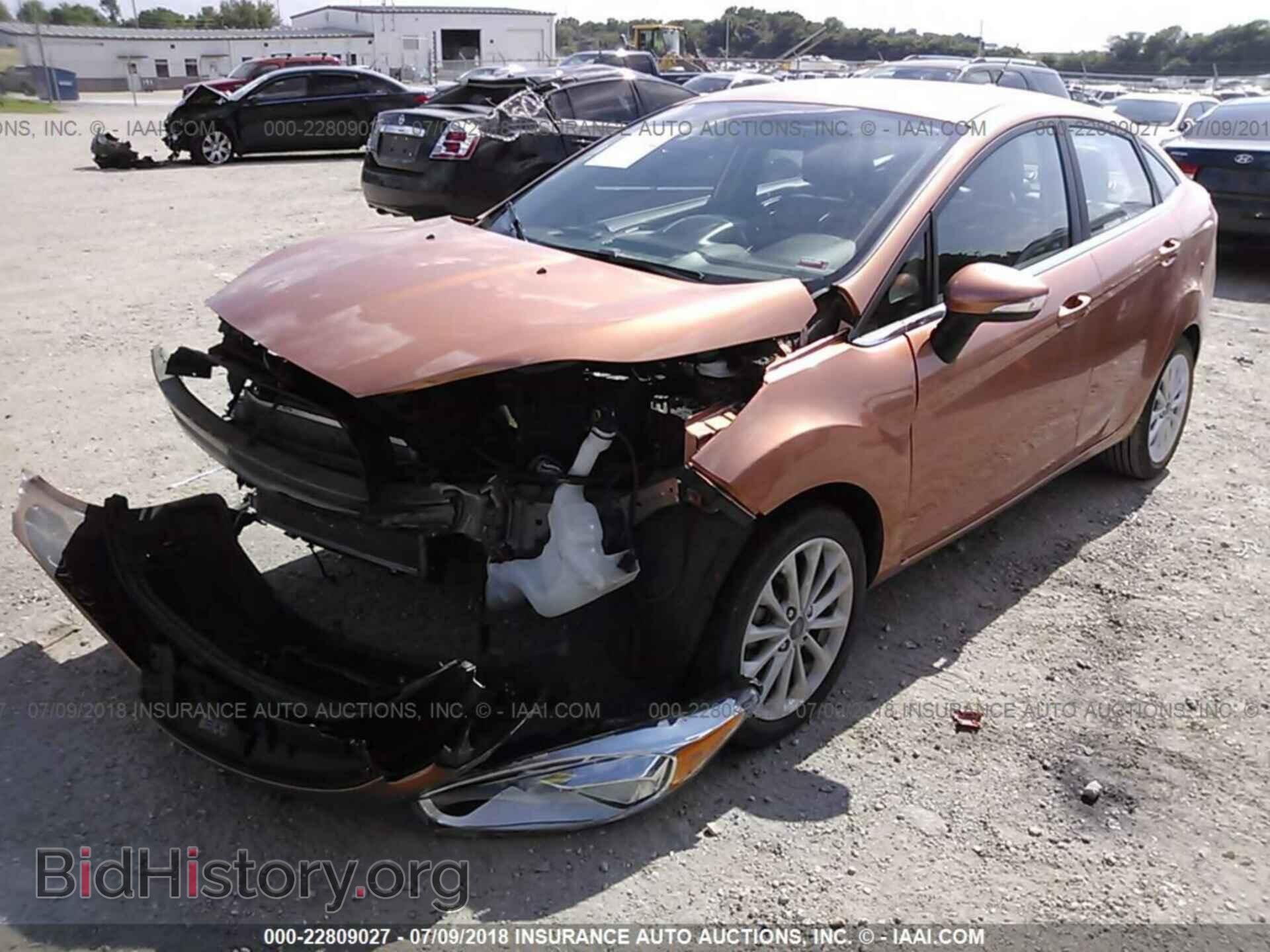 2017 Ford Fiesta - VIN: 3FADP4CJXHM139432 - Фото 2