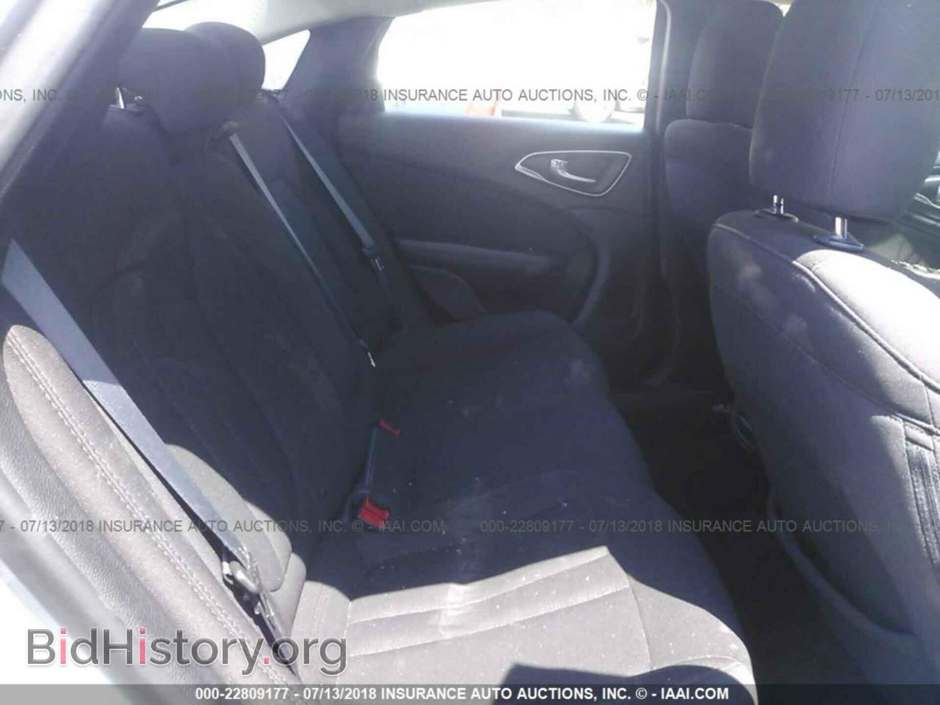 2015 Chrysler 200 - VIN: 1C3CCCAB0FN703023 - Photo 8