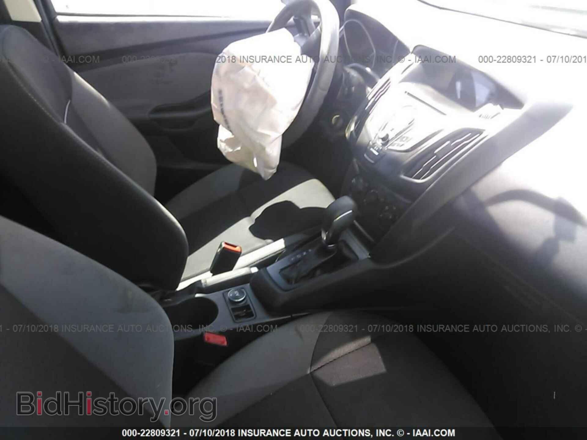 2012 Ford Focus - VIN: 1FAHP3E26CL444132 - Фото 5