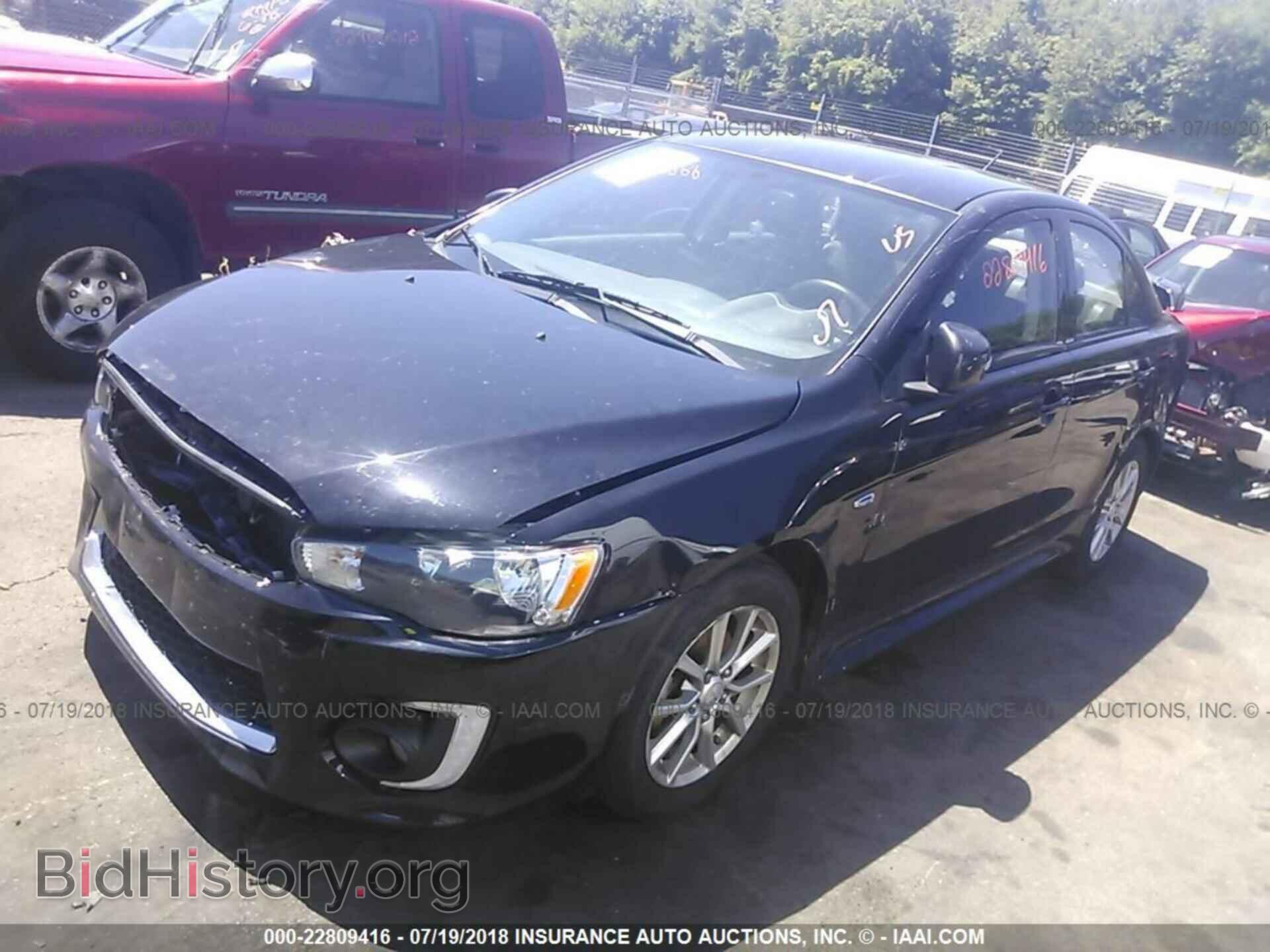 2016 Mitsubishi Lancer - VIN: JA32U2FU7GU012182 - Фото 2