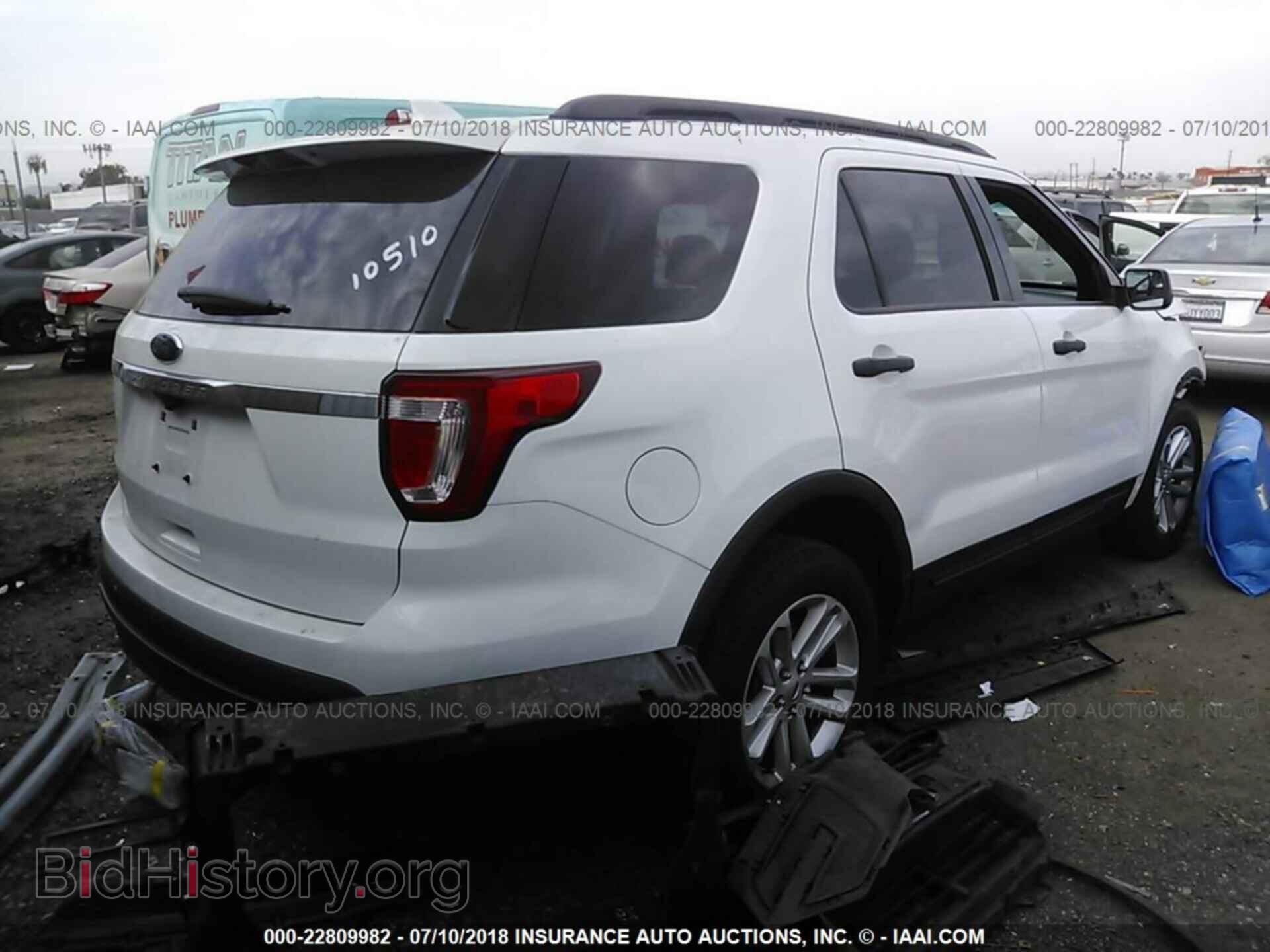 2016 Ford Explorer - VIN: 1FM5K7B86GGA12677 - Фото 4