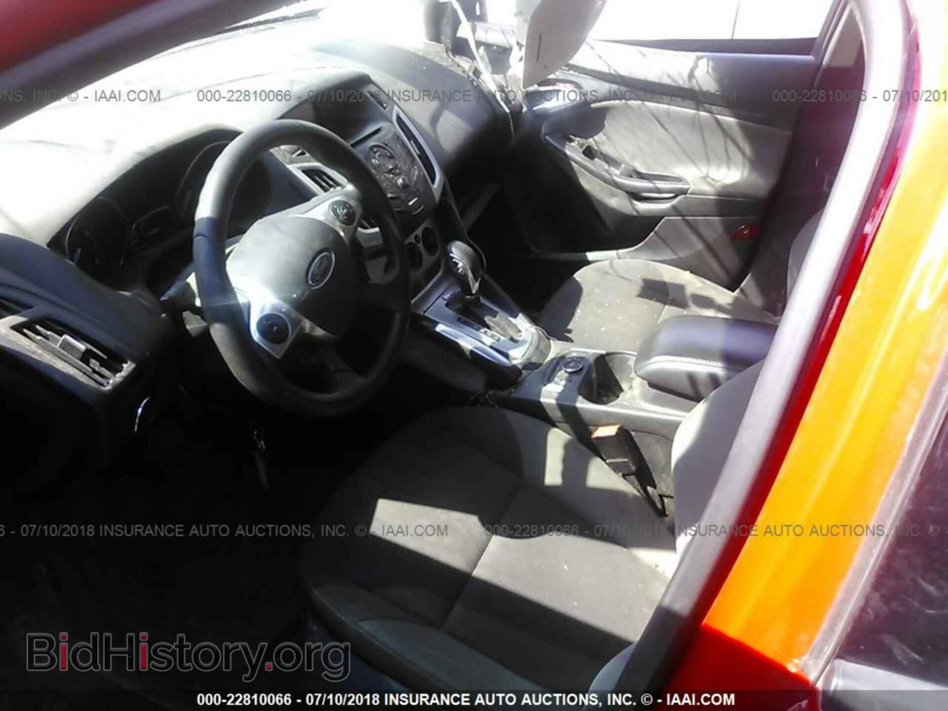 2013 Ford Focus - VIN: 1FADP3F23DL120439 - Photo 5