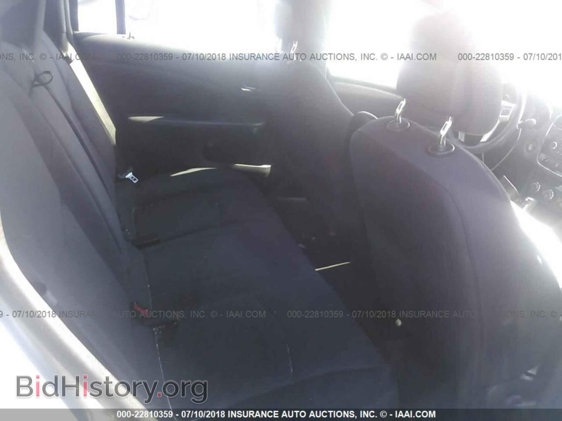 2013 Chrysler 200 - VIN: 1C3CCBBG0DN737464 - Photo 8