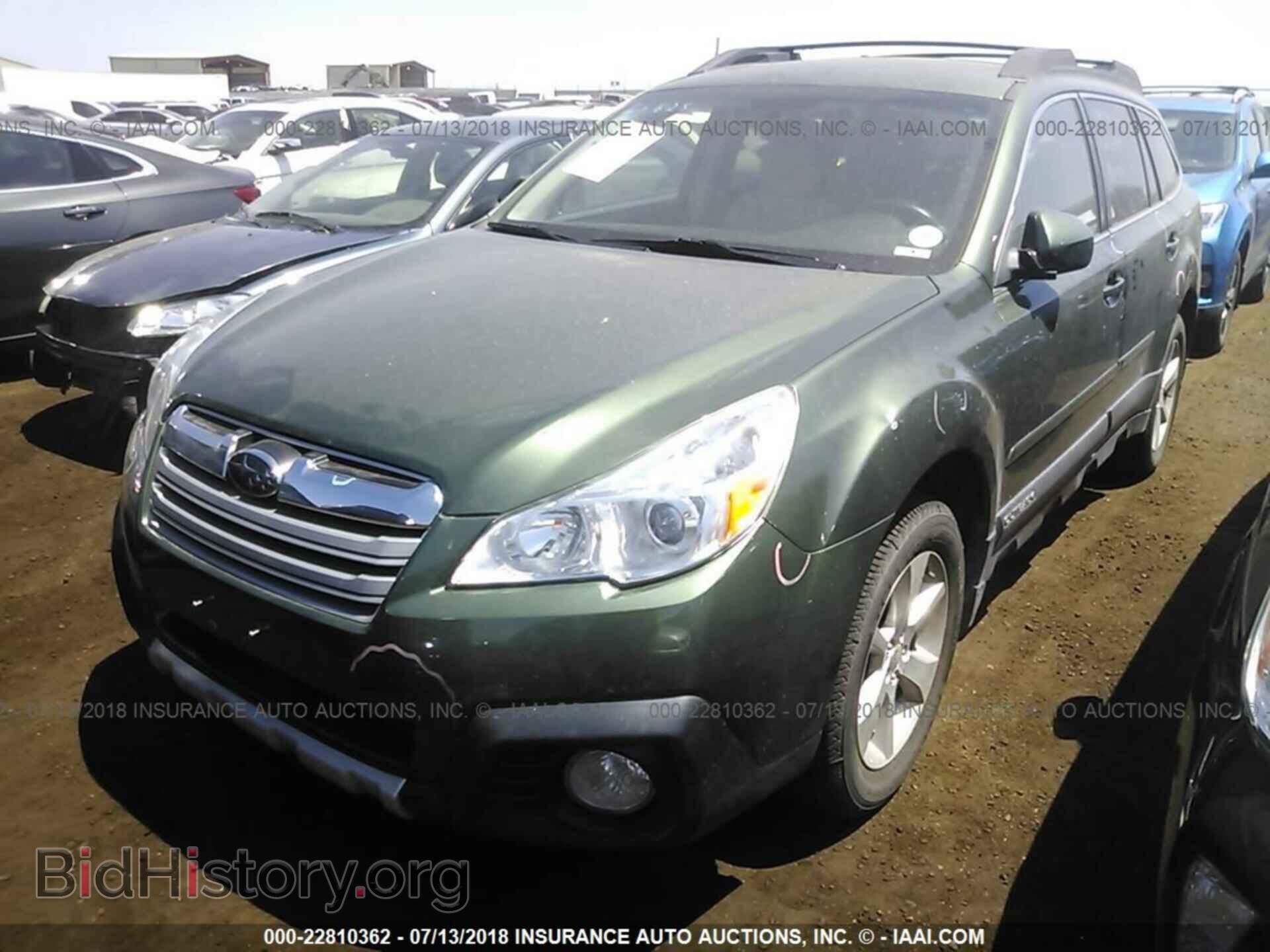 2013 Subaru Outback - VIN: 4S4BRCPC4D3288251 - Photo 2