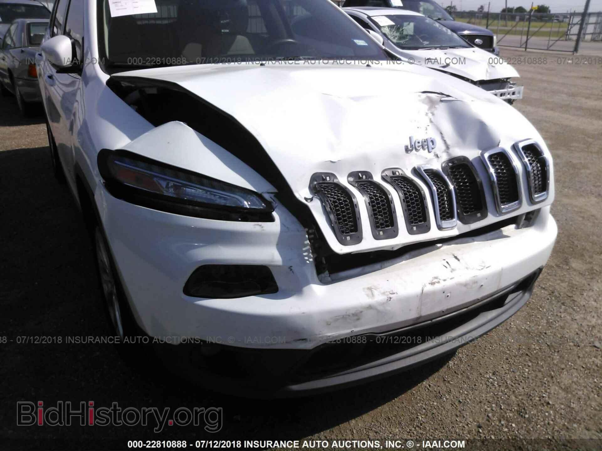 2015 Jeep Cherokee - VIN: 1C4PJLCB2FW677616 - Фото 6