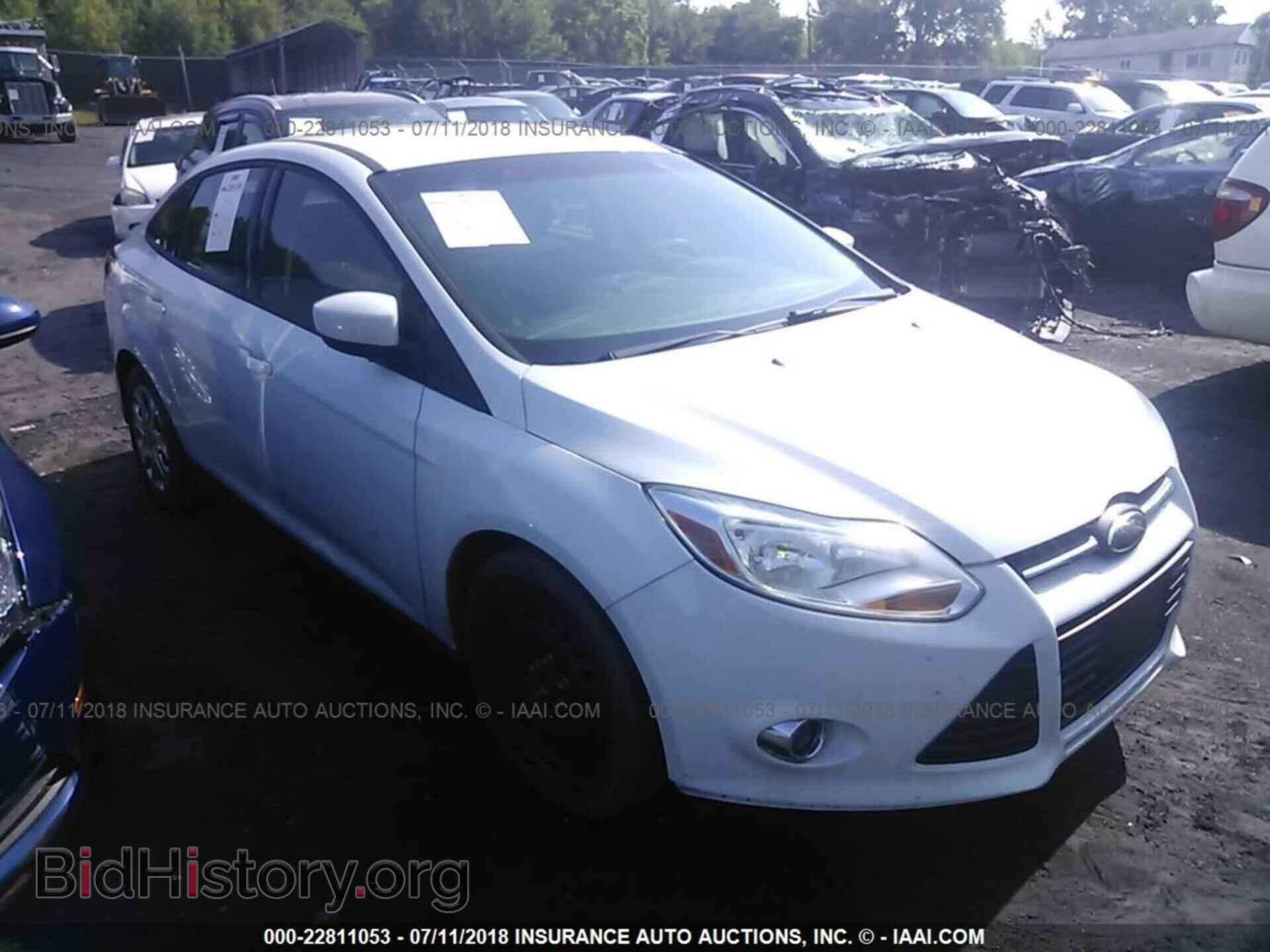 Photo 1FAHP3F26CL396680 - Ford Focus 2012