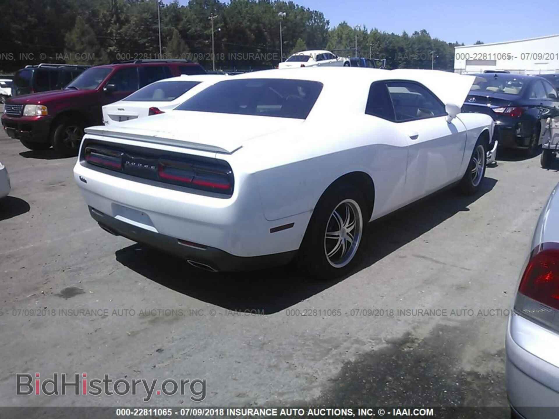 2016 Dodge Challenger - VIN: 2C3CDZAG6GH290692 - Фото 4