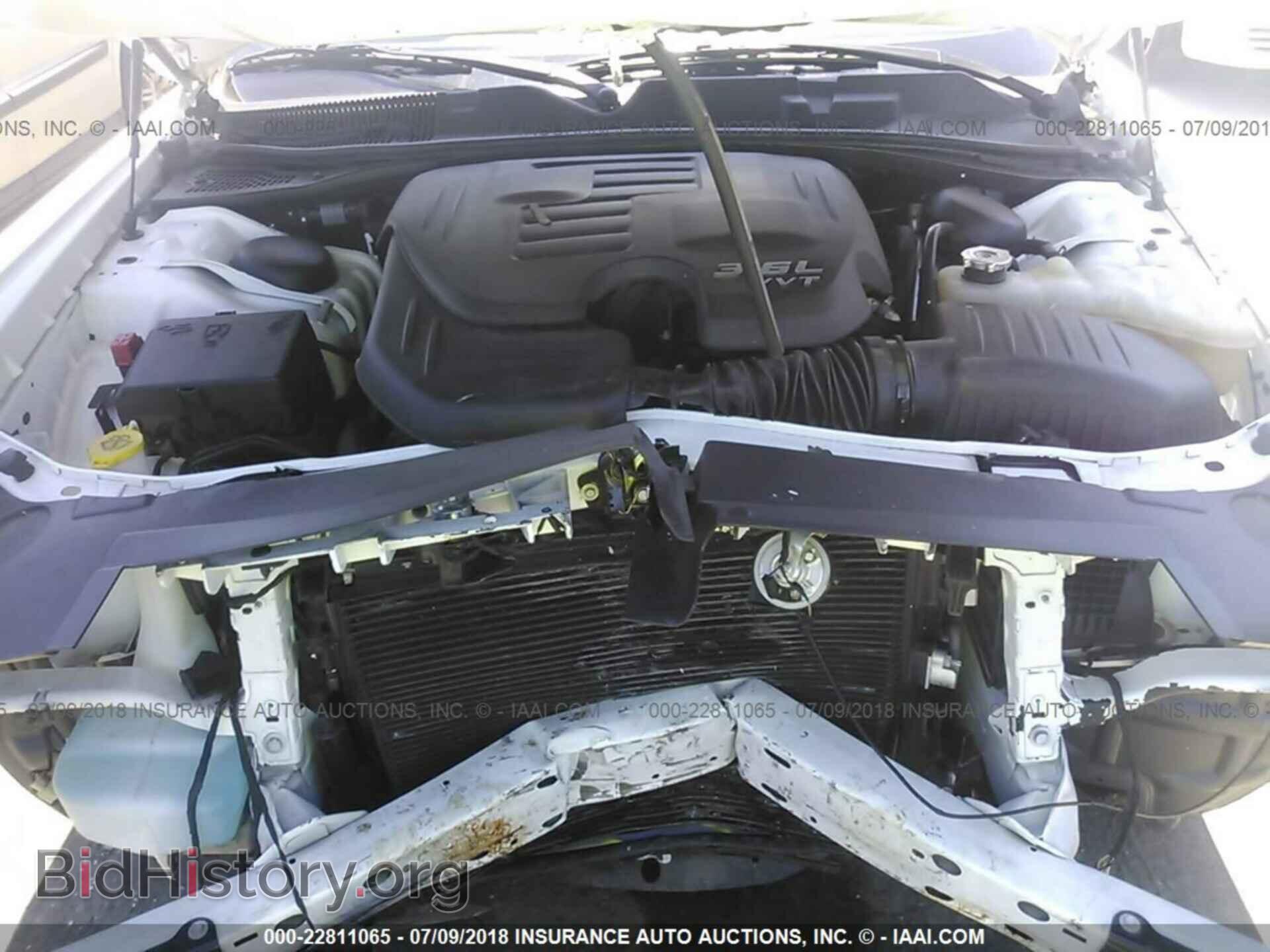 2016 Dodge Challenger - VIN: 2C3CDZAG6GH290692 - Фото 10