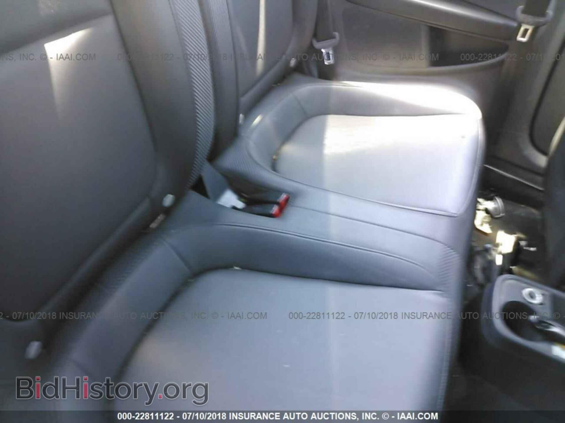 2012 VOLKSWAGEN BEETLE - VIN: 3VWHP7AT1CM621987 - Фото 8