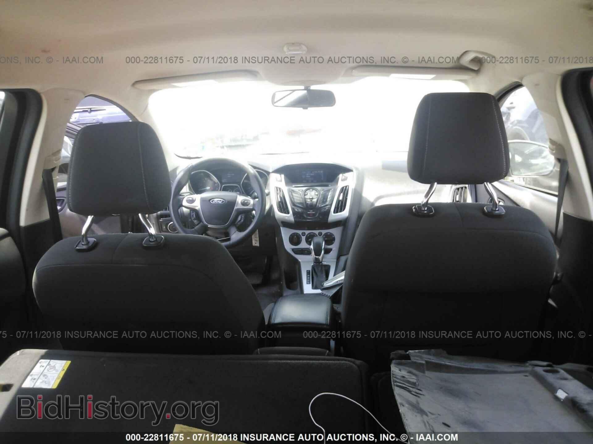 2012 Ford Focus - VIN: 1FAHP3K27CL382289 - Фото 8