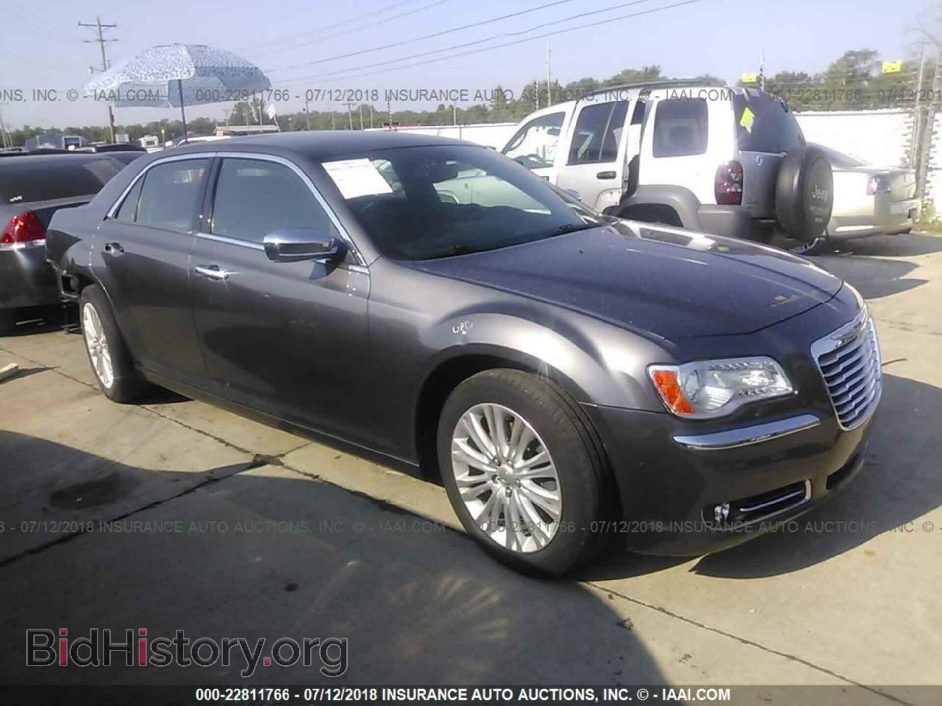 Фотография 2C3CCAKG1EH207606 - Chrysler 300c 2014