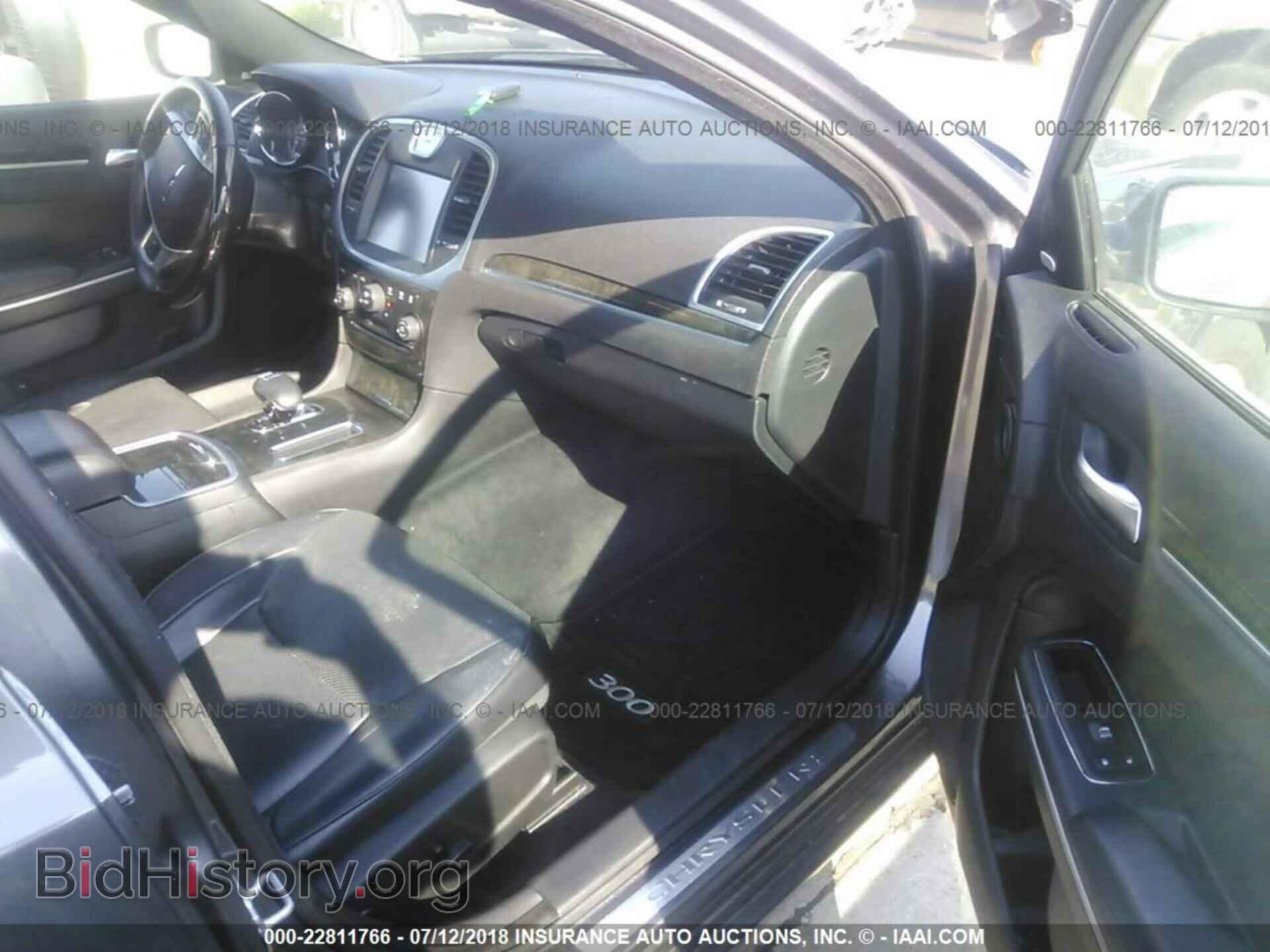 2014 Chrysler 300c - VIN: 2C3CCAKG1EH207606 - Фото 5