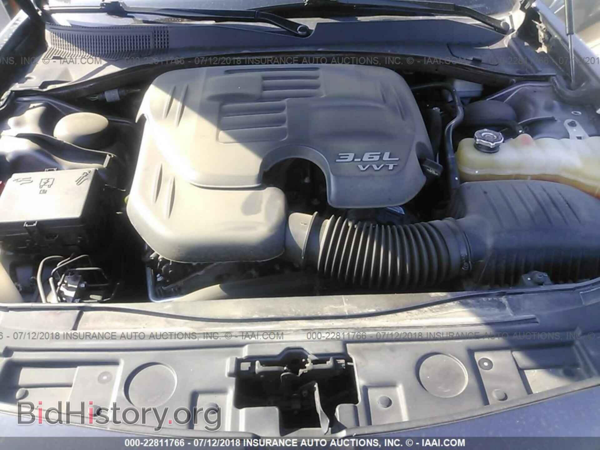 2014 Chrysler 300c - VIN: 2C3CCAKG1EH207606 - Фото 10
