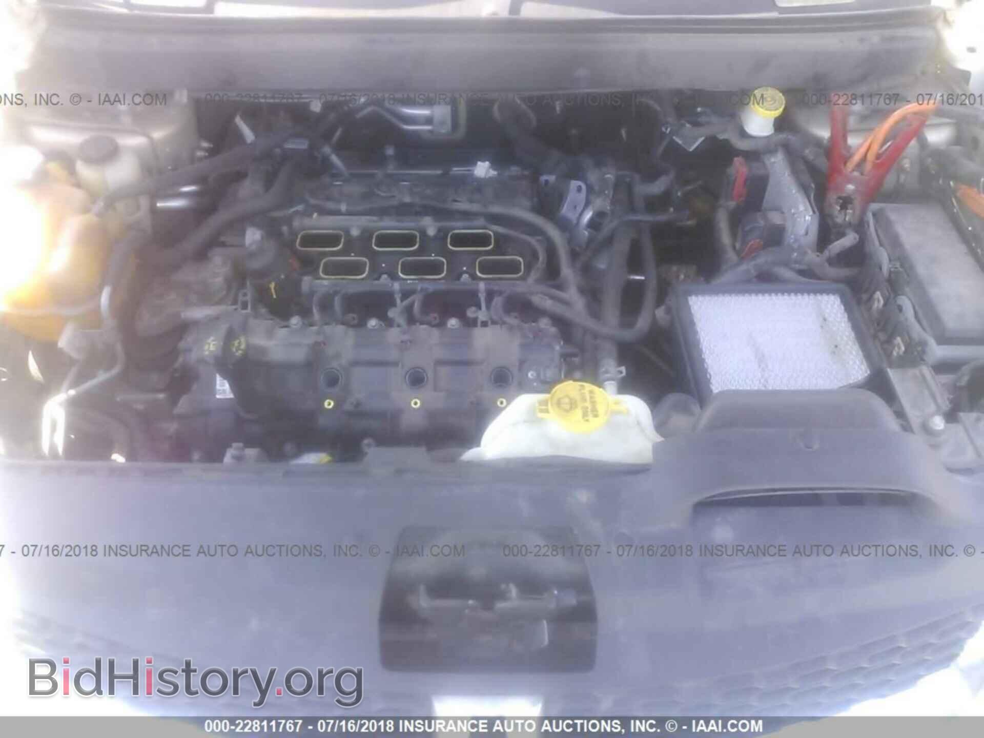 2011 Dodge Journey - VIN: 3D4PH1FG3BT559388 - Photo 10