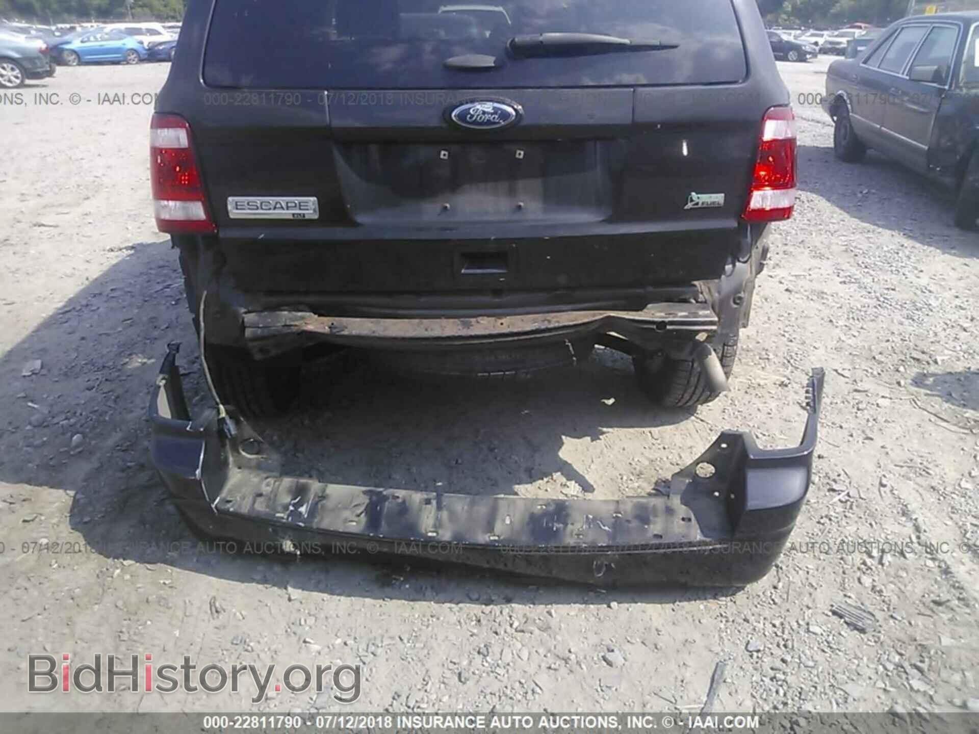 2011 Ford Escape - VIN: 1FMCU9DG8BKB82028 - Фото 6
