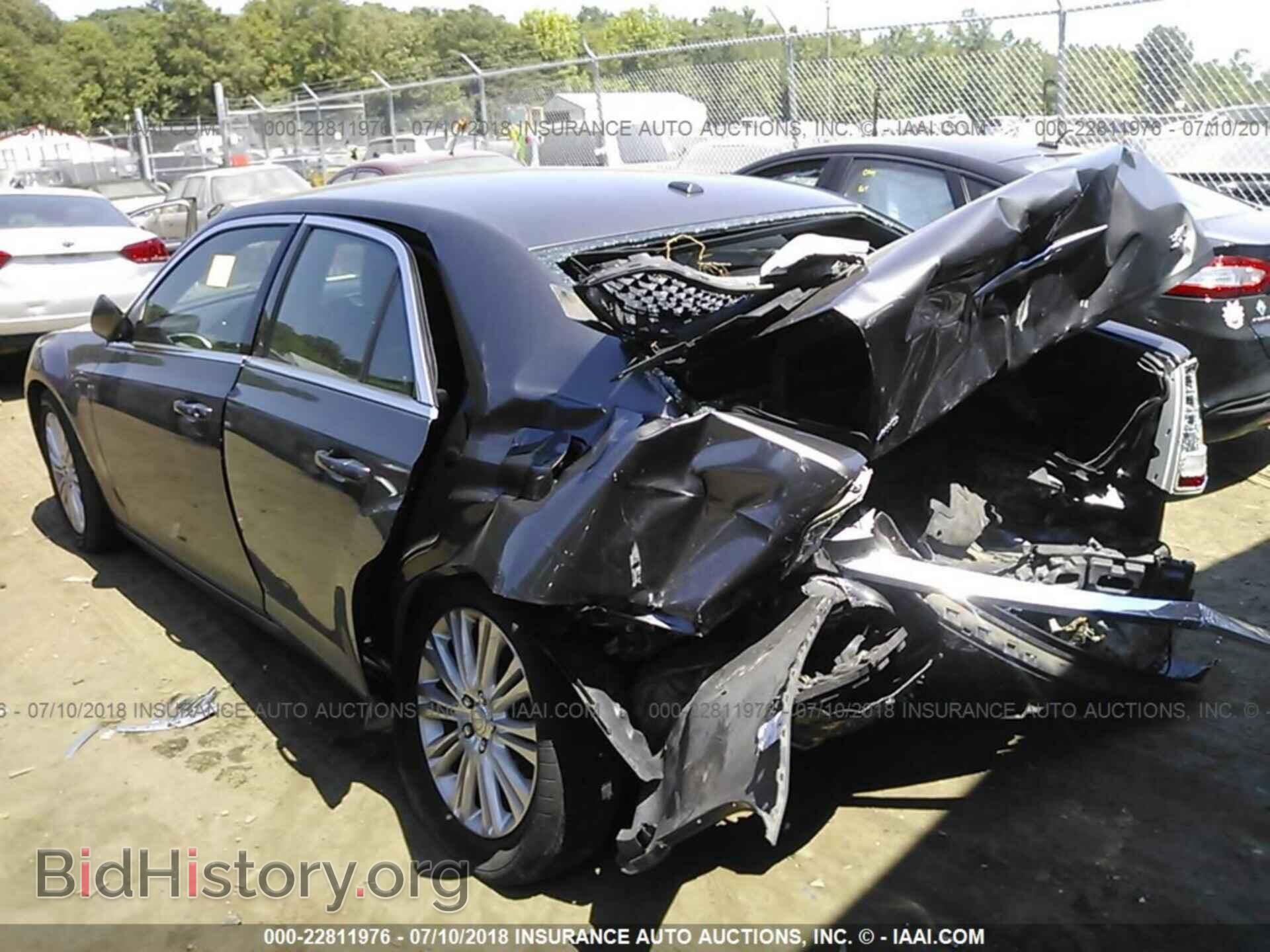 2013 CHRYSLER 300 - VIN: 2C3CCARG2DH644647 - Фото 3