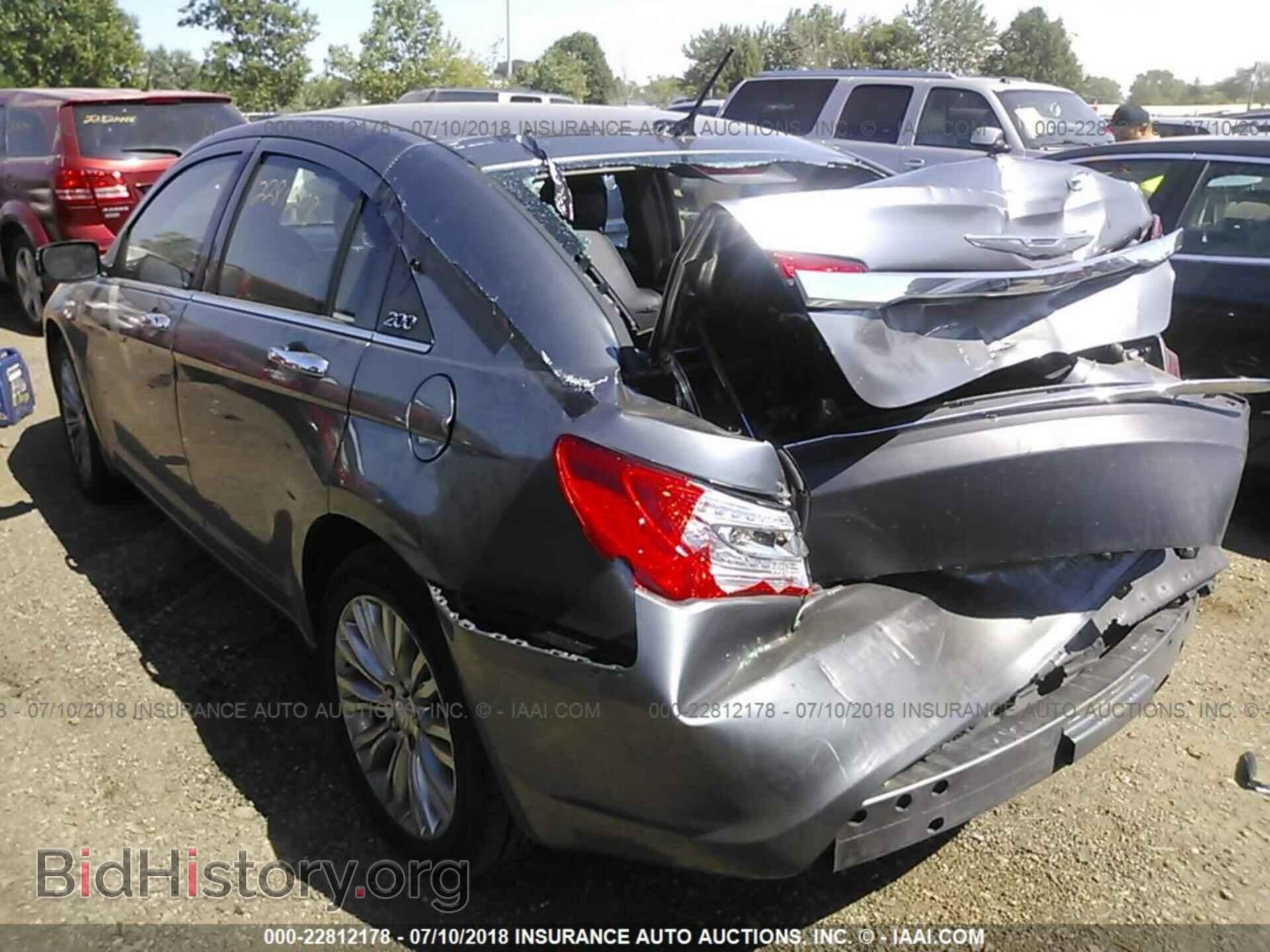 2012 Chrysler 200 - VIN: 1C3CCBCB3CN106399 - Фото 3