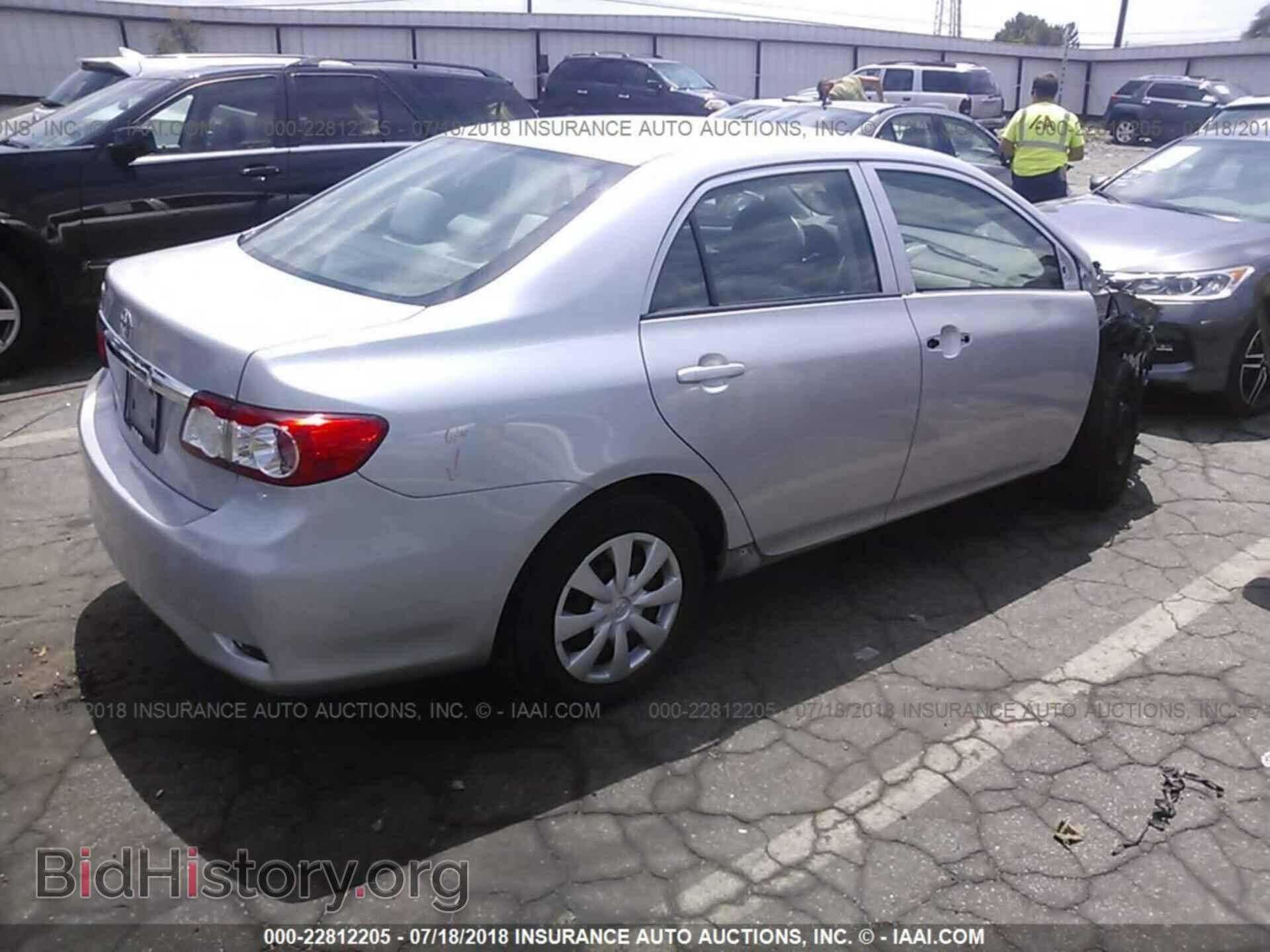 2013 Toyota Corolla - VIN: 2T1BU4EE0DC941663 - Фото 4