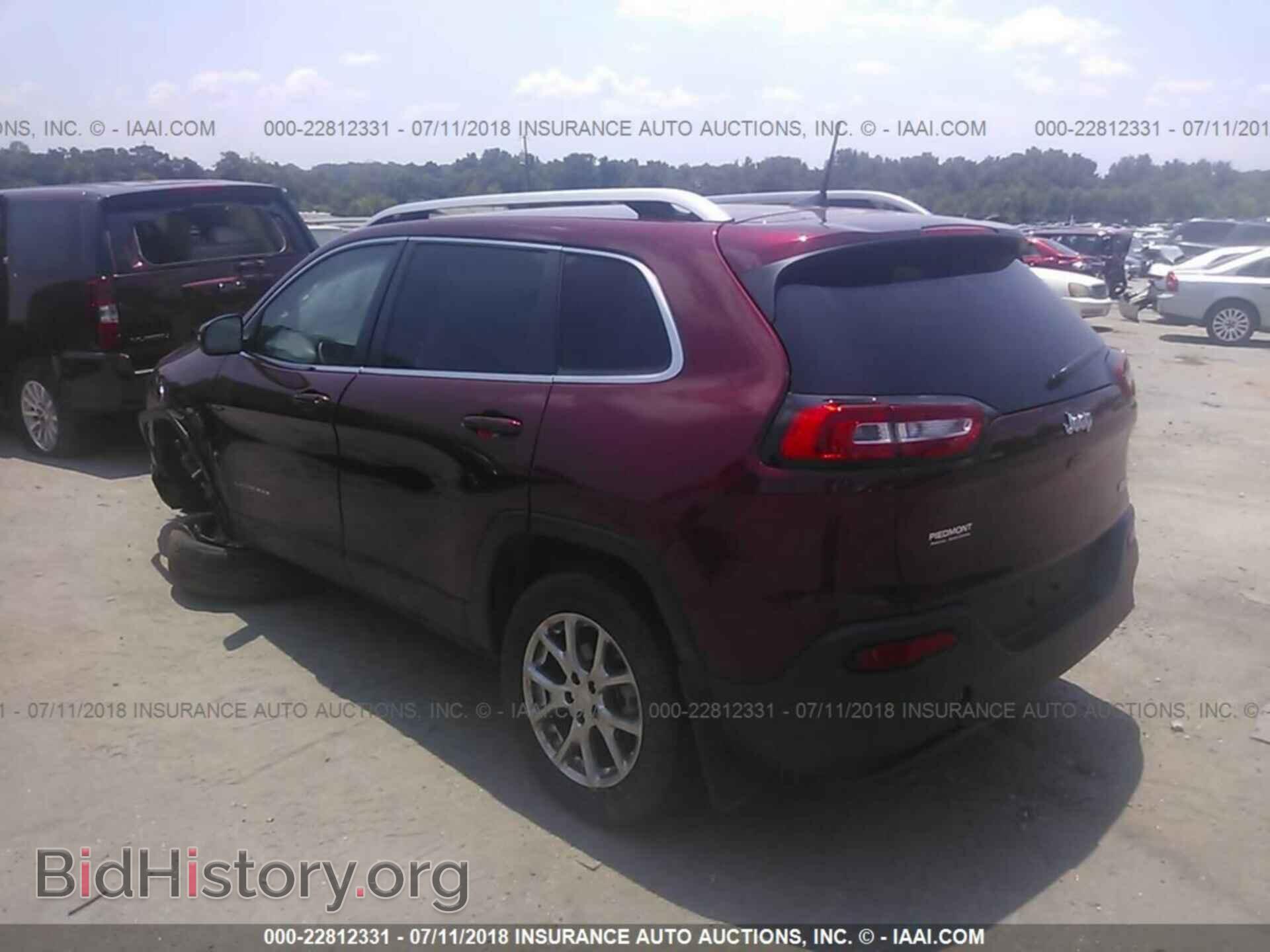 2018 Jeep Cherokee - VIN: 1C4PJLLB7JD612605 - Фото 3