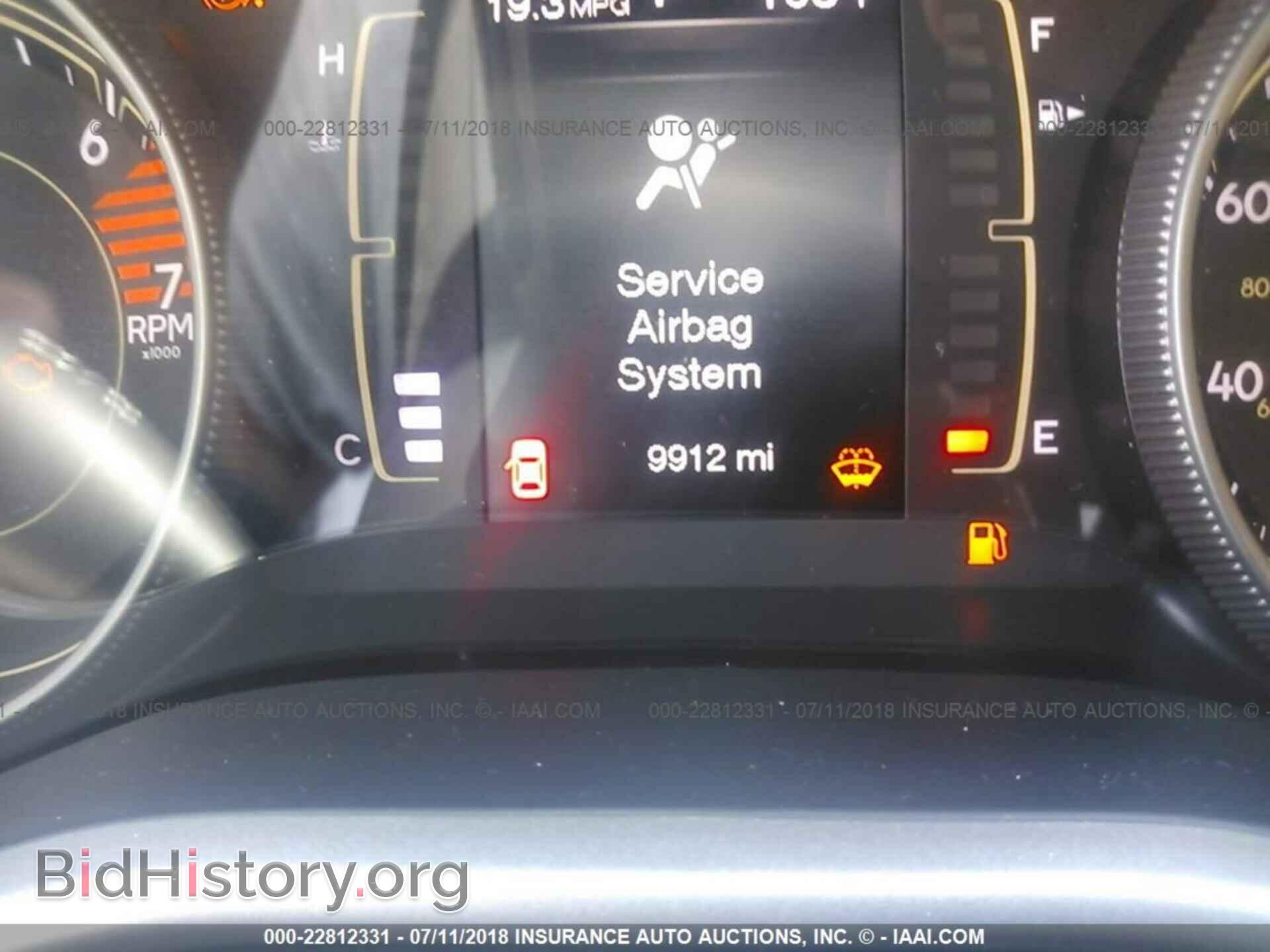 2018 Jeep Cherokee - VIN: 1C4PJLLB7JD612605 - Фото 7