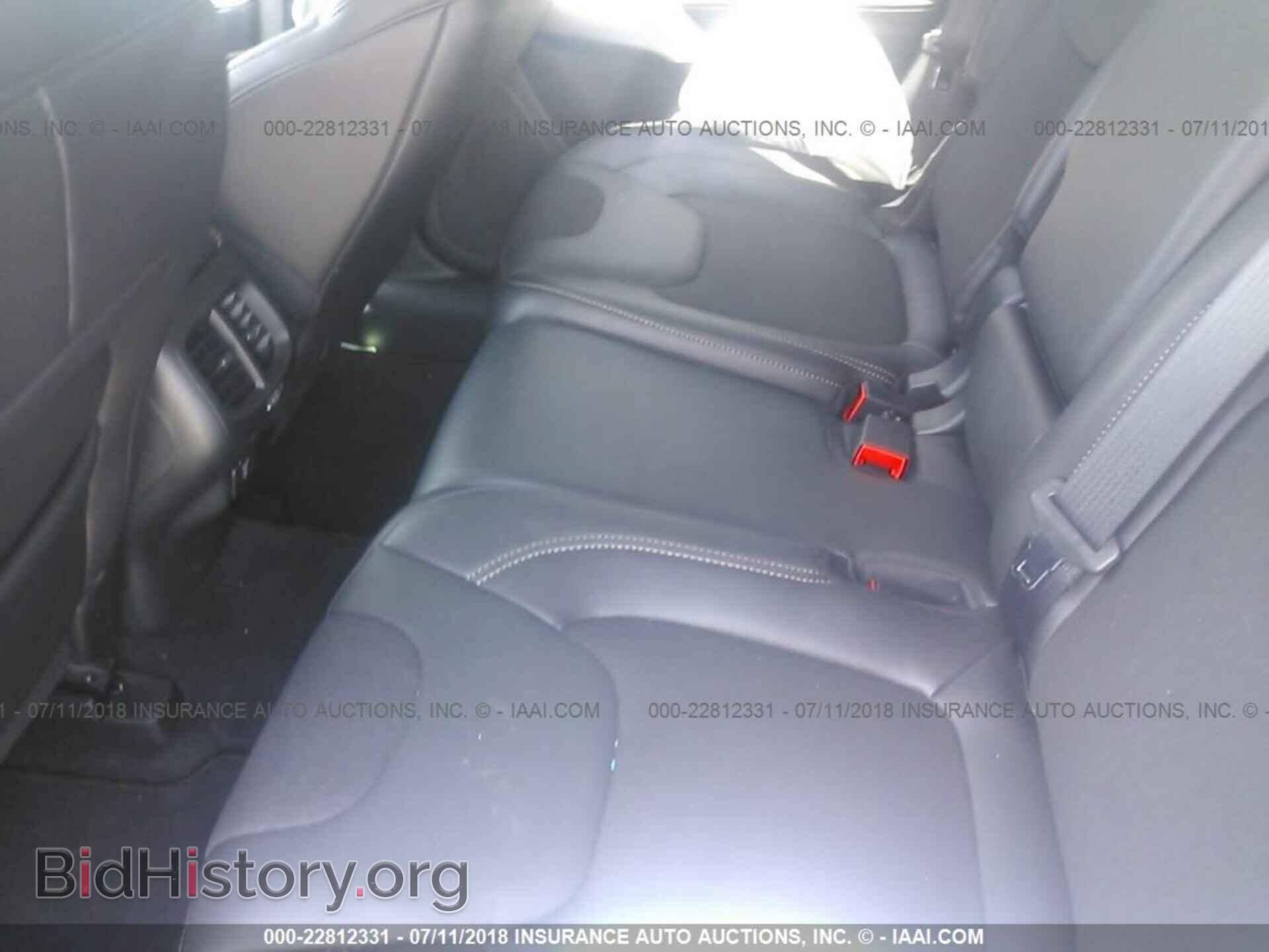 2018 Jeep Cherokee - VIN: 1C4PJLLB7JD612605 - Фото 8