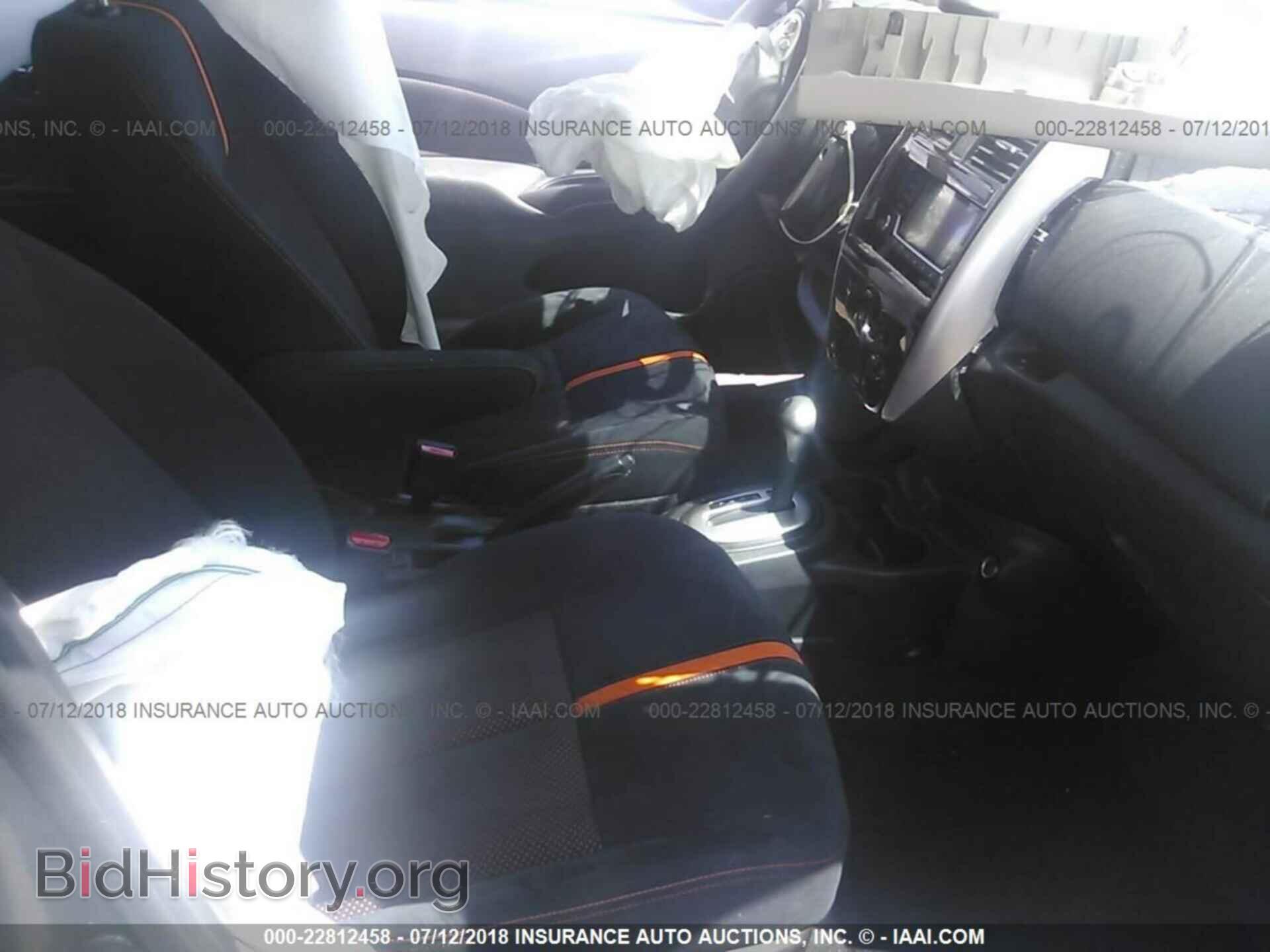 2017 Nissan Versa note - VIN: 3N1CE2CP3HL361212 - Фото 5