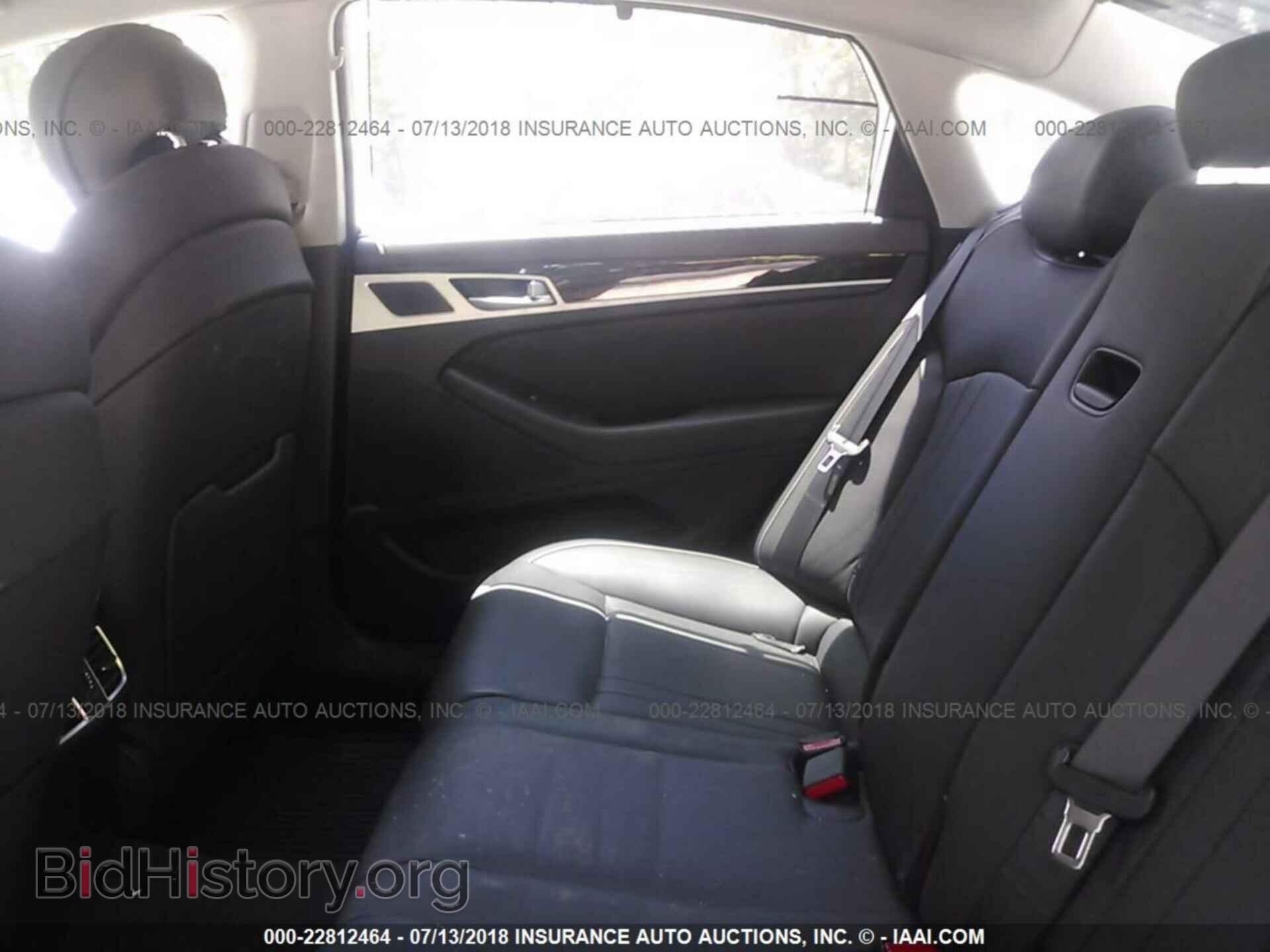 2015 Hyundai Genesis - VIN: KMHGN4JE7FU051039 - Фото 8