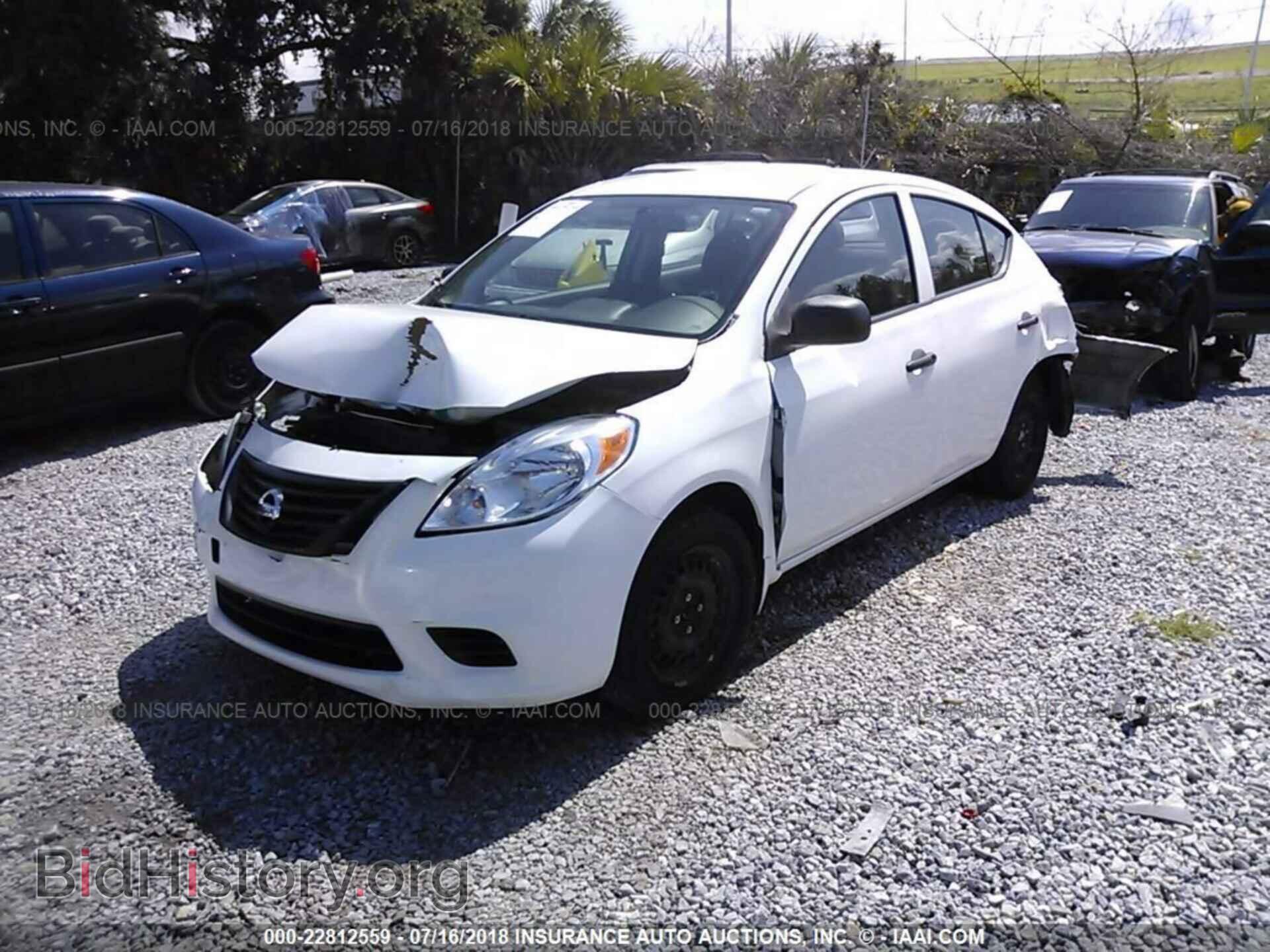 2012 Nissan Versa - VIN: 3N1CN7AP0CL942739 - Фото 2