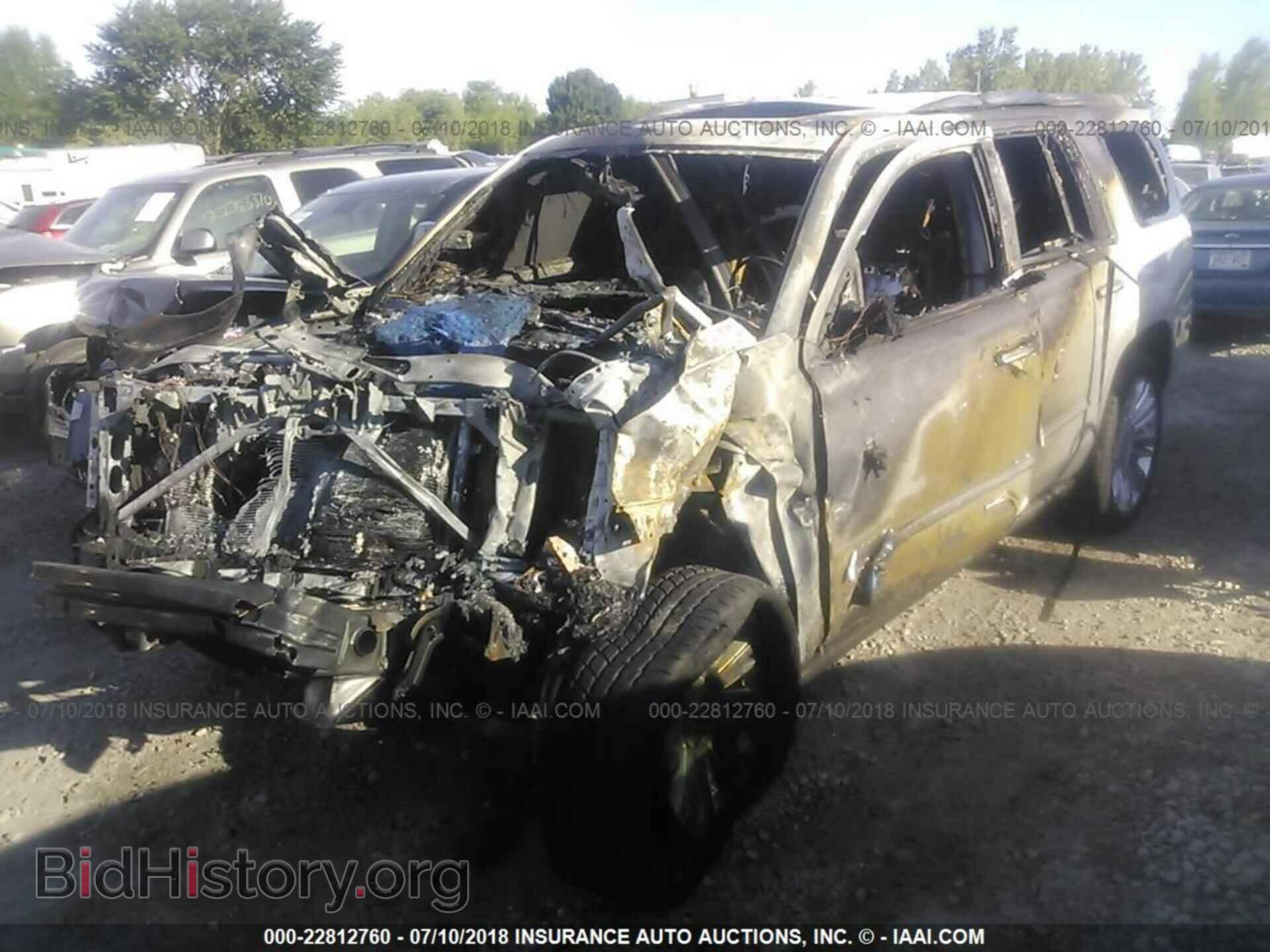 2016 Cadillac Escalade - VIN: 1GYS4DKJ9GR172389 - Фото 2